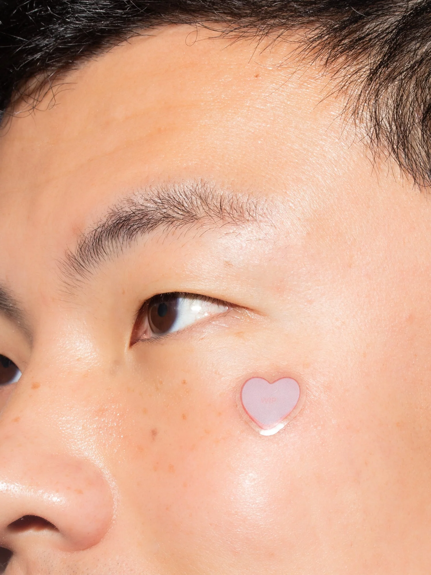 16 healing heart pimple patches - Image 3