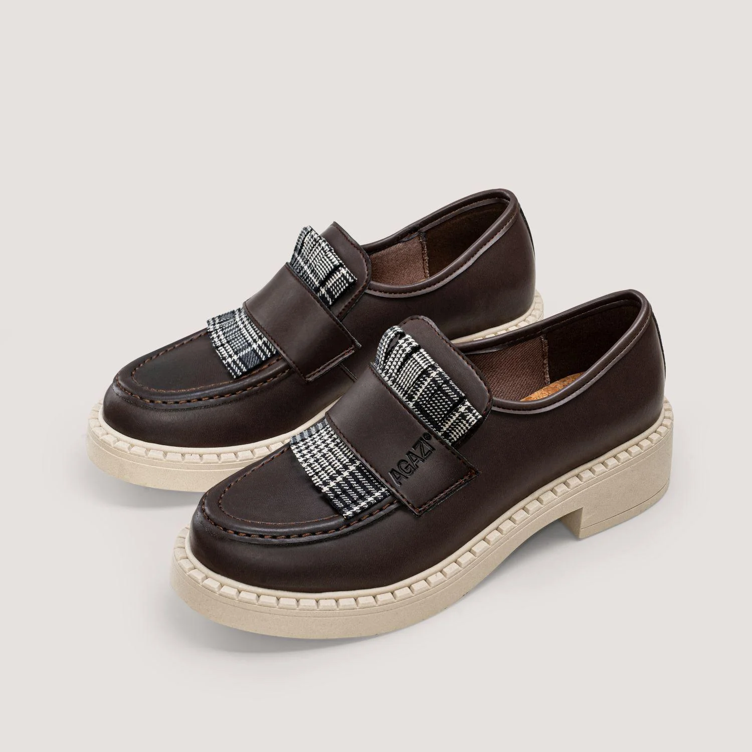 3 in 1 Apple loafers DIANE – chocolate, light sole - Image 6