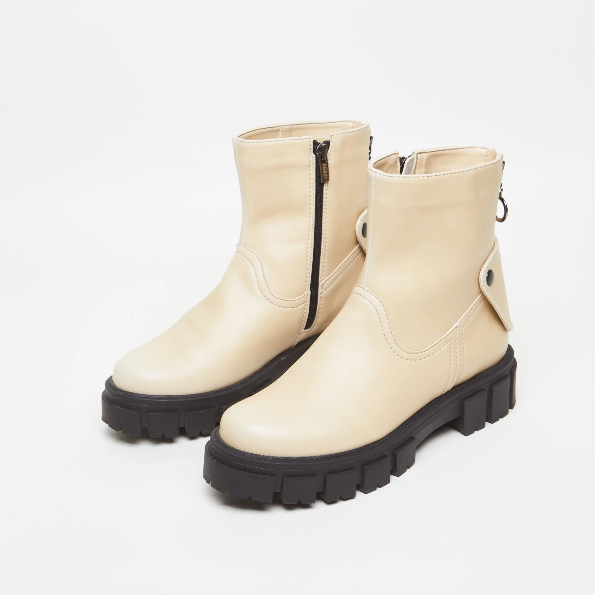 3in1 KAMA plant based leather boots – vanilla - Image 3