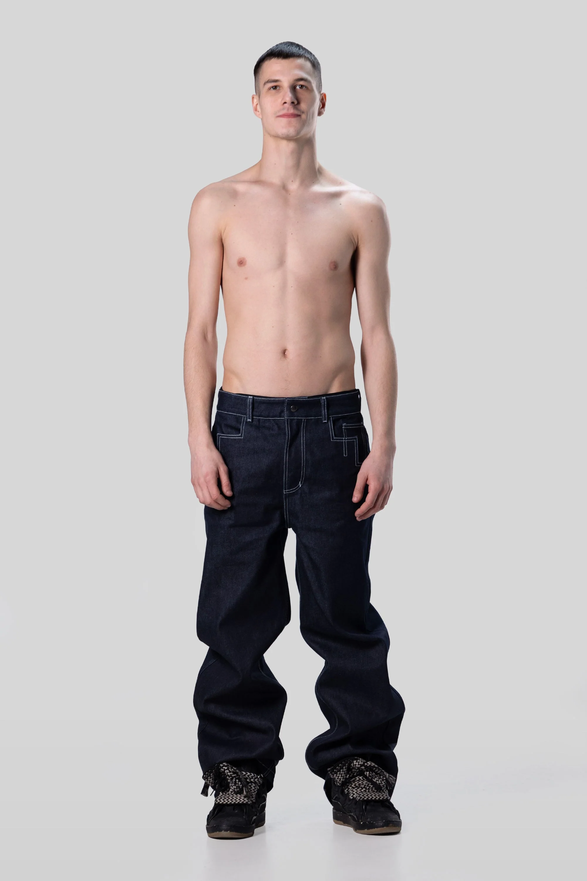 4Front Jean - Image 4
