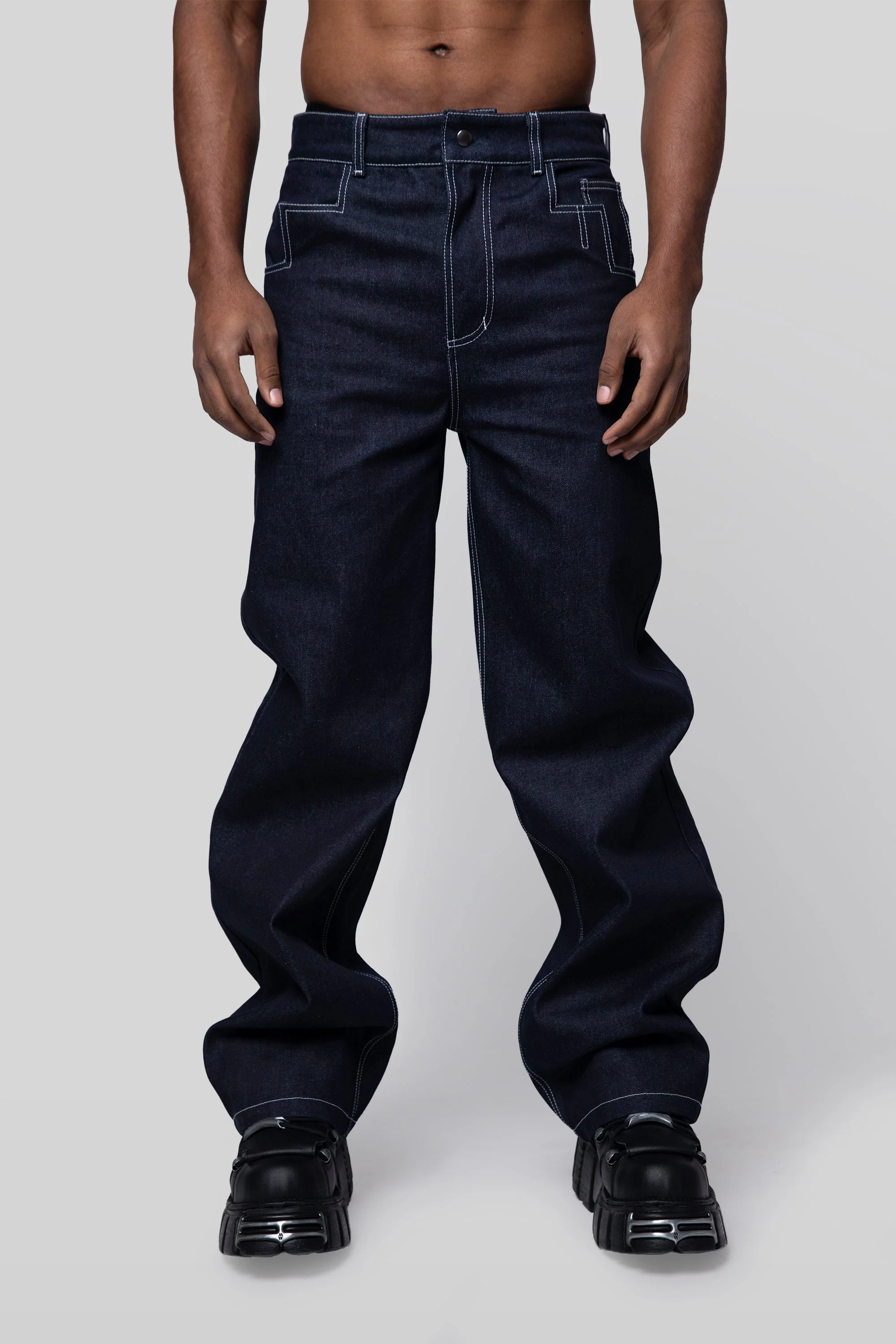 4Front Jean - Image 5