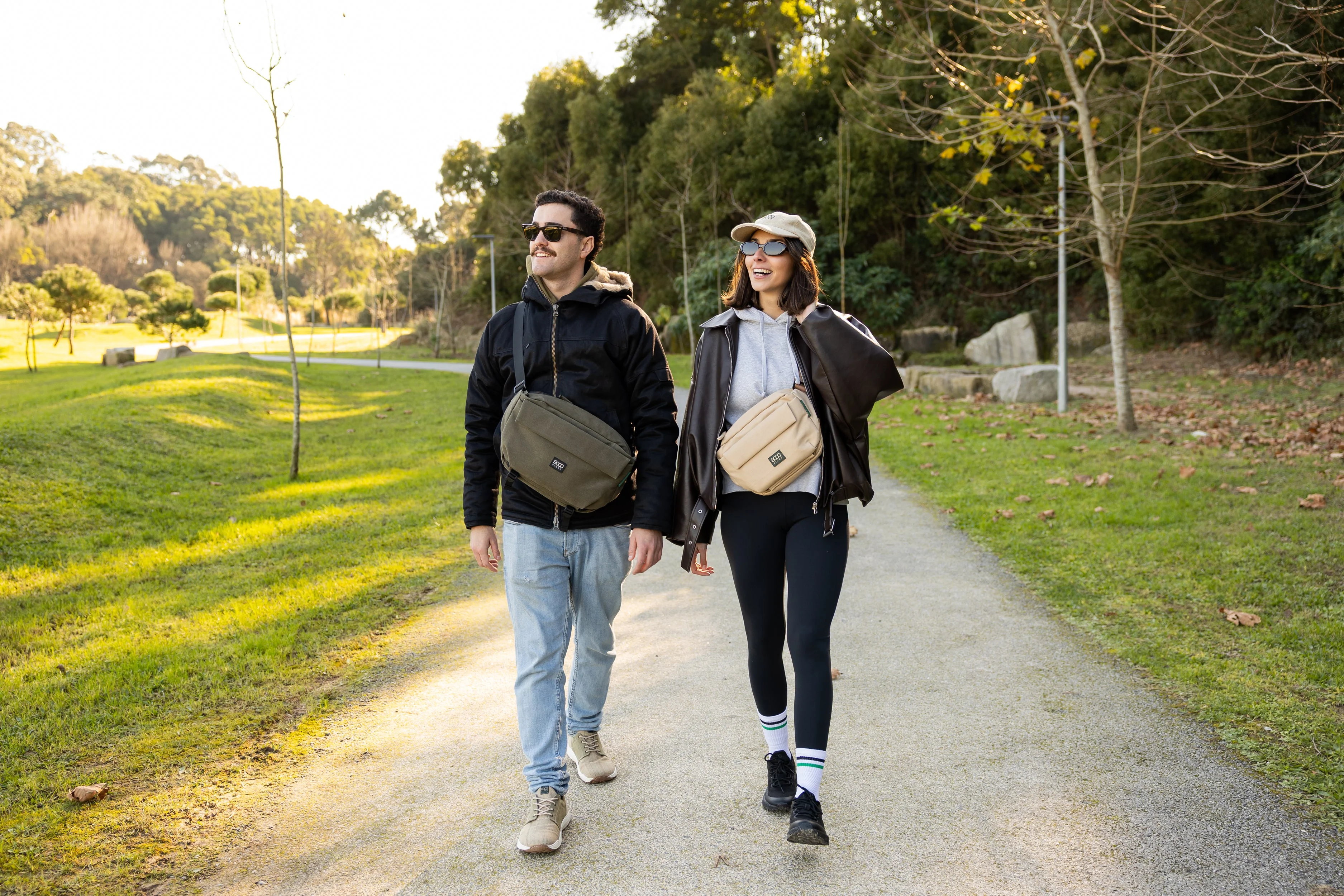 6L Travel Sling in Dark Green - Image 5
