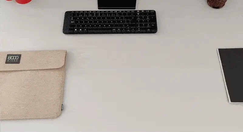 Accessory & Tech Pouch in beige hemp - Image 6