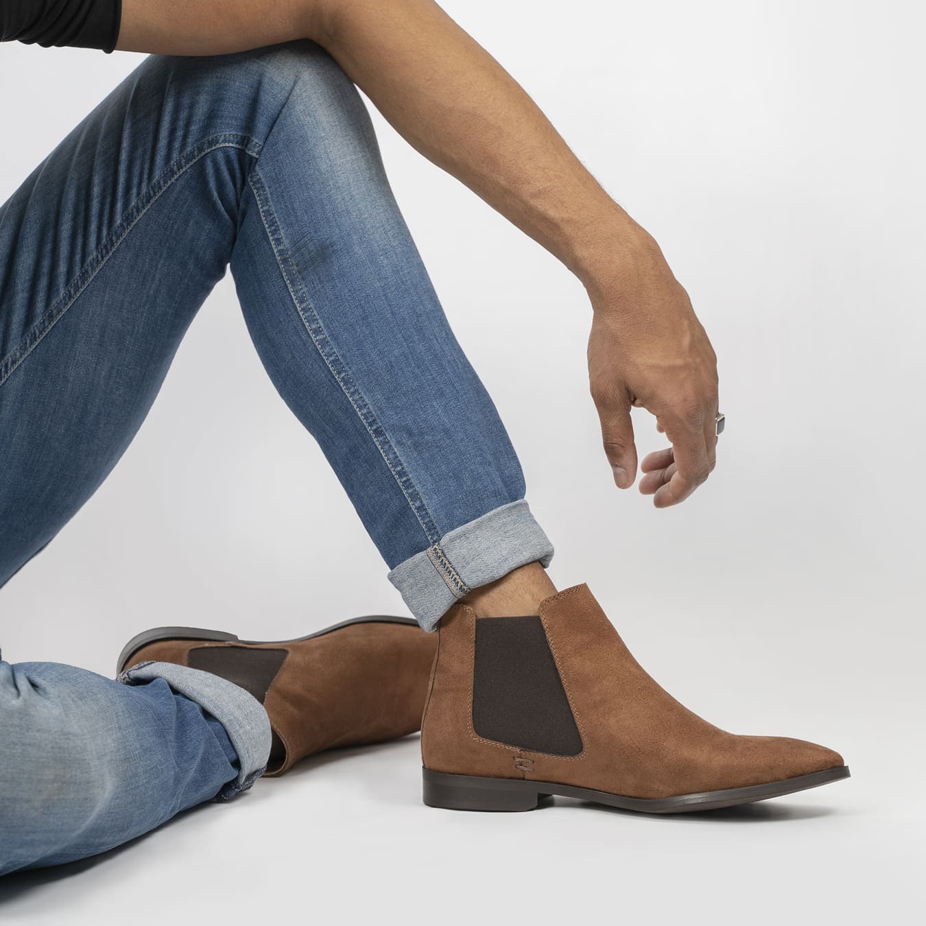 Alan - Marron Nubuck - Image 5