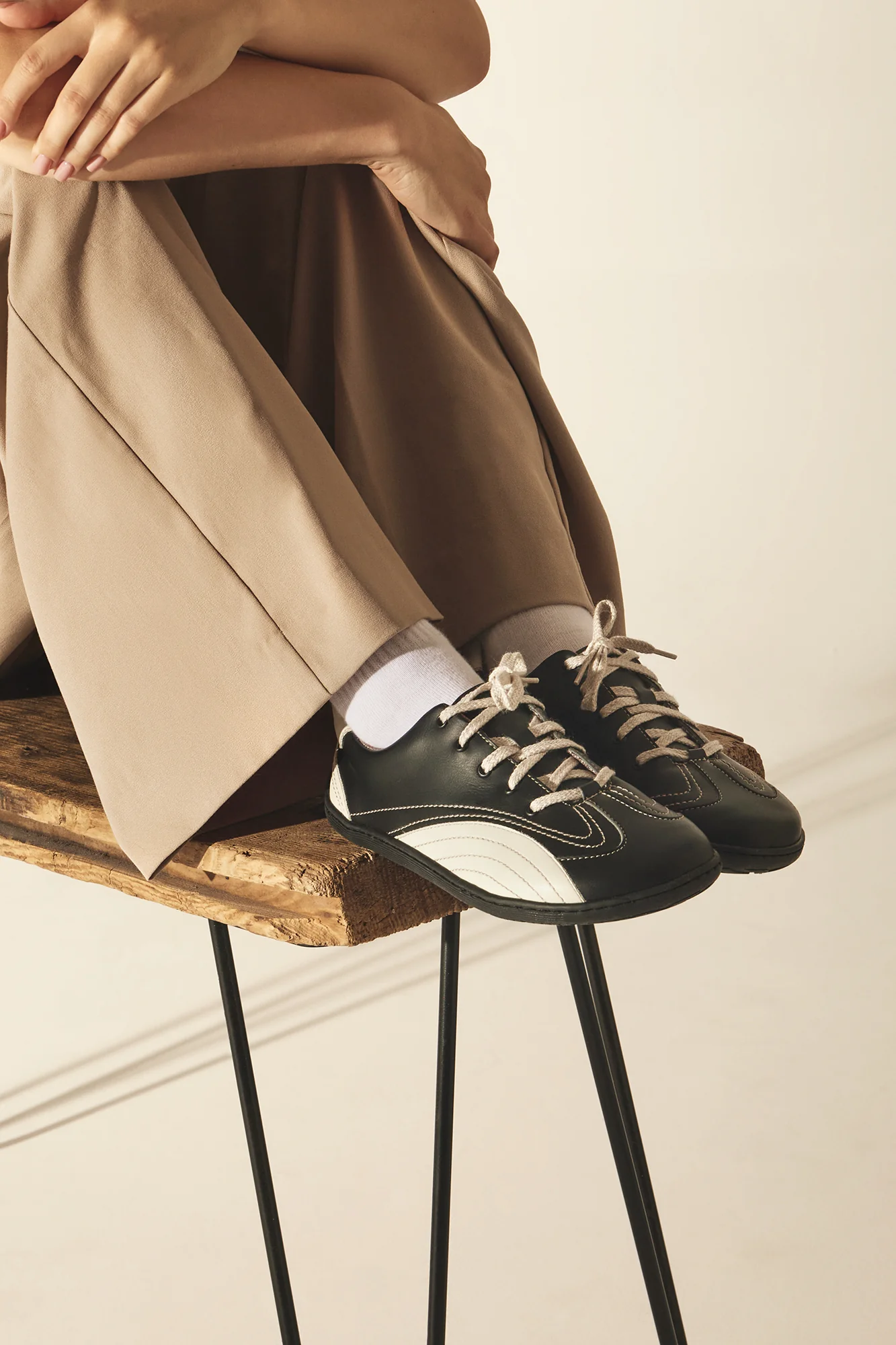 BARE 1 PENGUIN – black & white vegan barefoot shoes made from plant-based leather