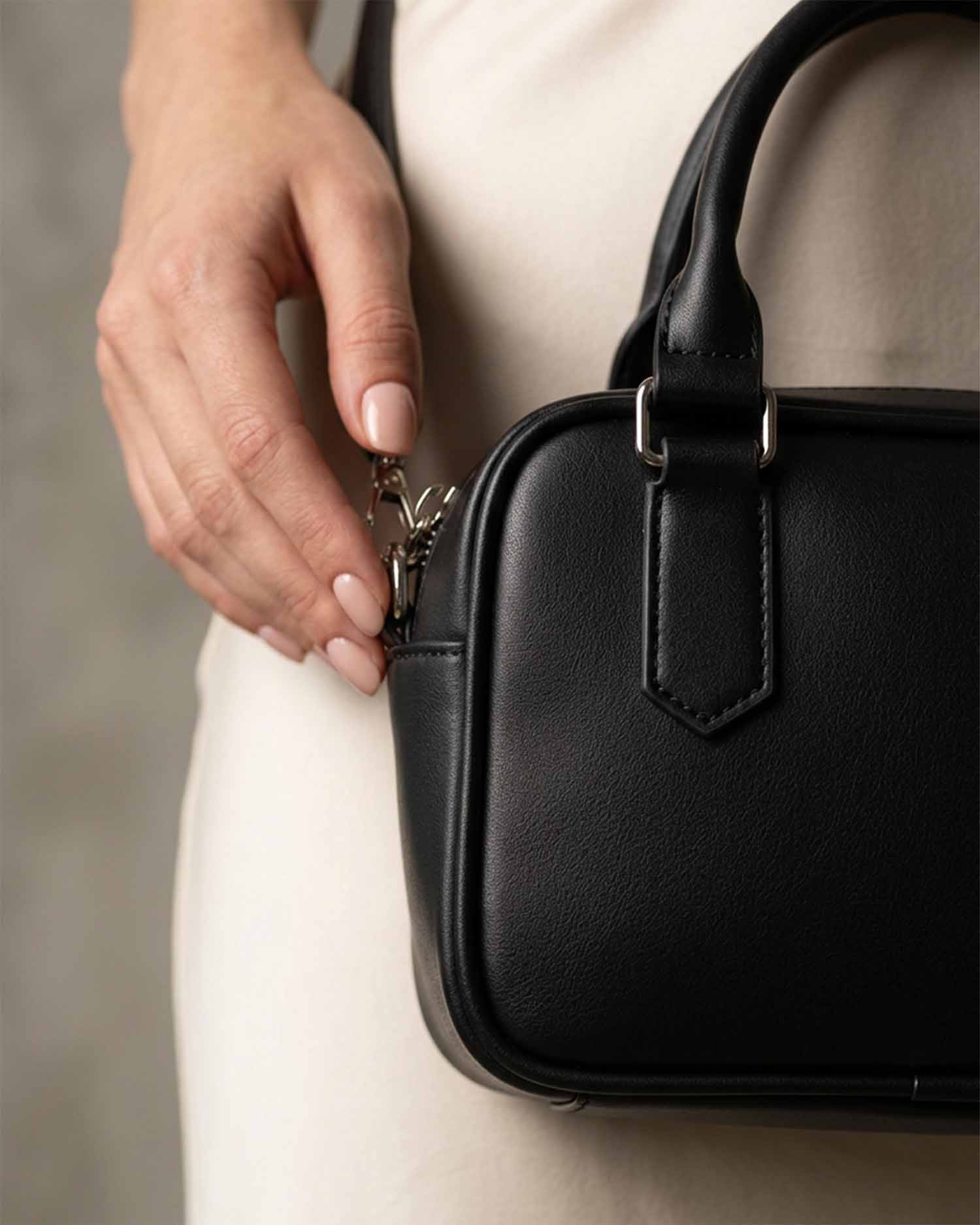 Boxy Bag corn leather mini box bag - Image 3