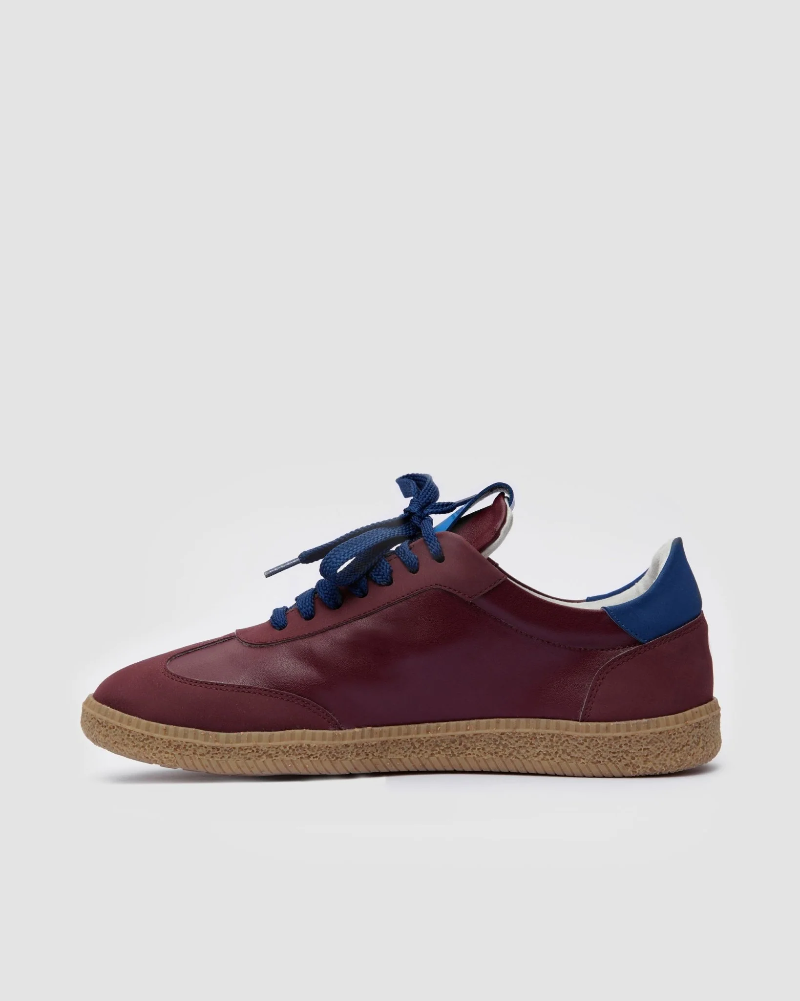 Brava Sneakers Burgundy - Image 4