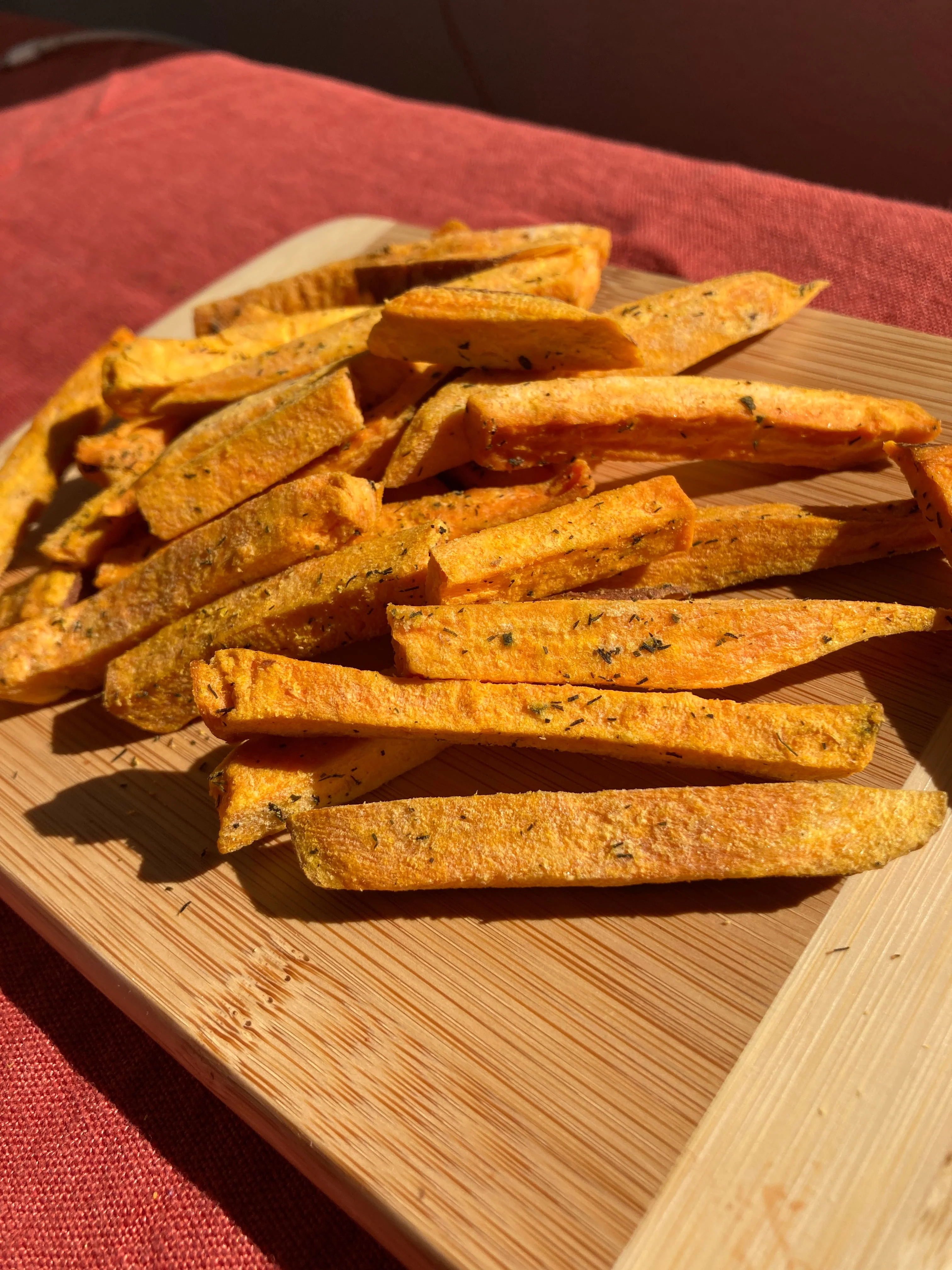 Dill and Garlic Fries - Image 3
