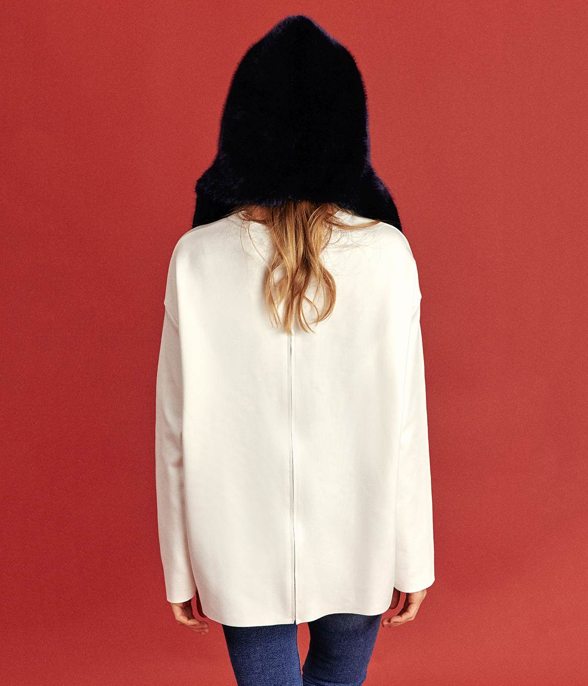 Suzon Midnight Blue Vegan Fur Hooded Scarf - Image 4