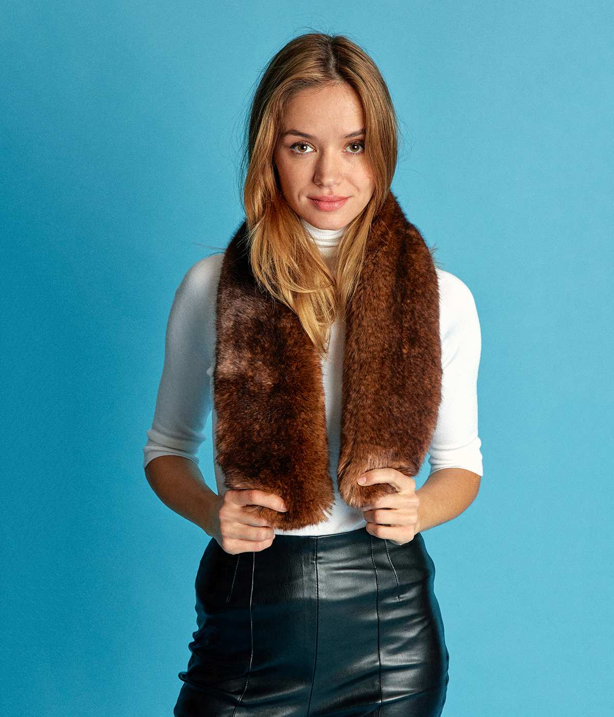 Joséphine Warm Brown Vegan Fur Scarf