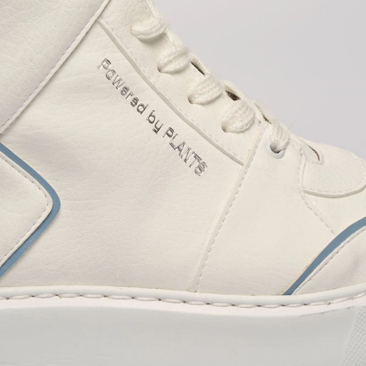 EMI plant-based sneakers – white & blue - Image 3