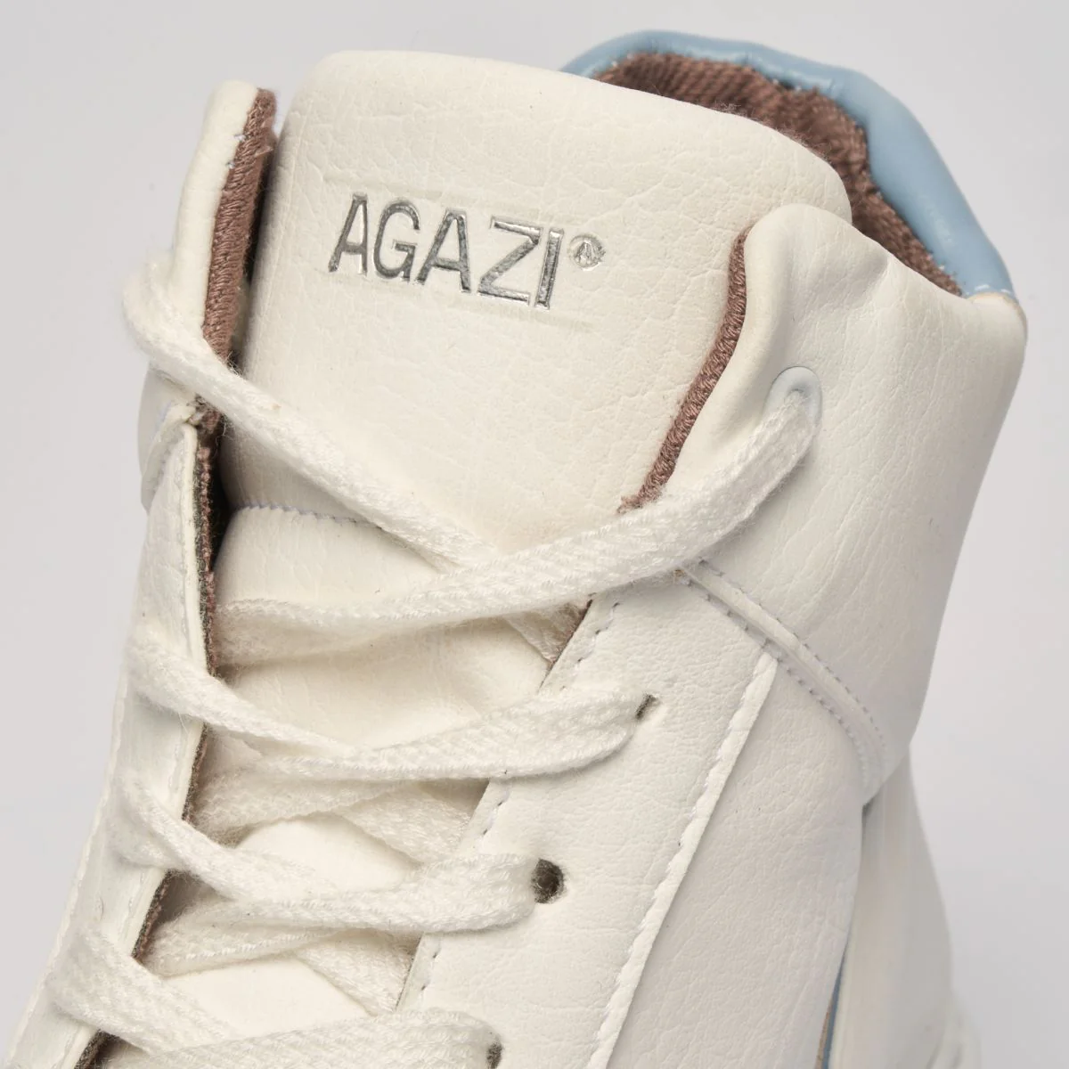 EMI plant-based sneakers – white & blue - Image 4