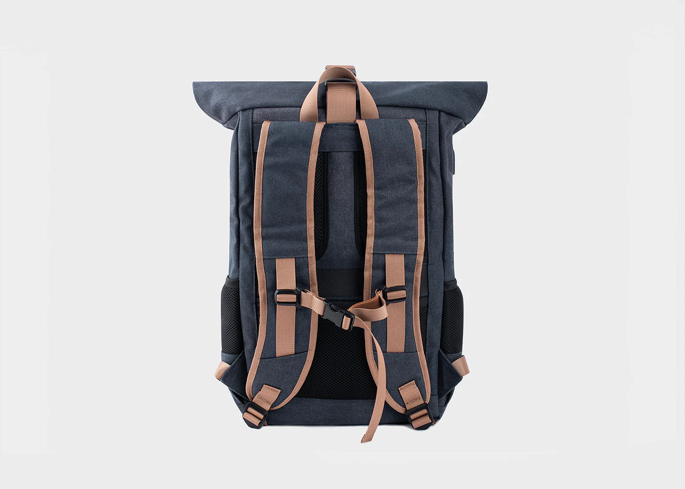 Everyday - The #1 weatherproof hemp bag - Image 11