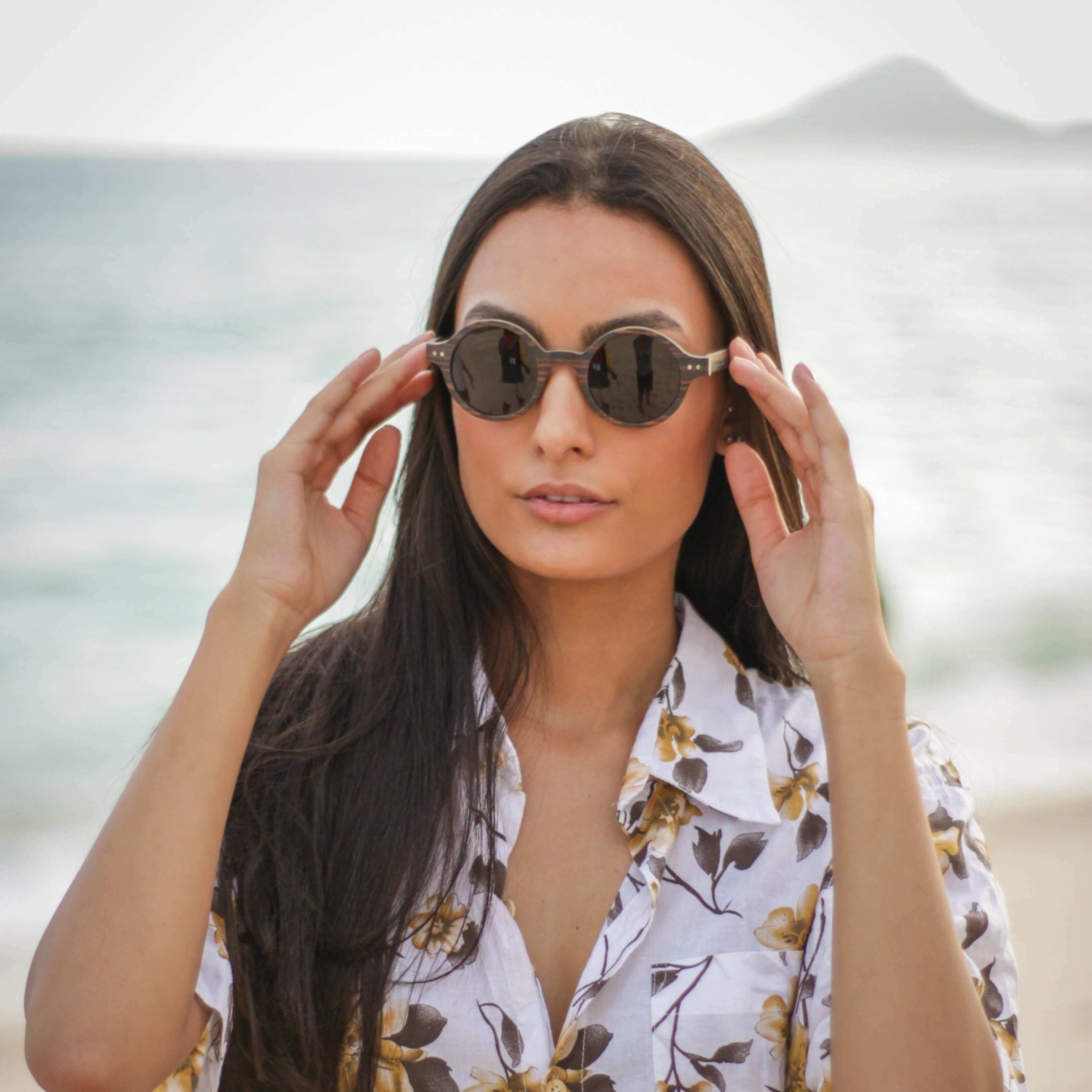 Flic - Unisex Wooden Sunglasses - Image 12