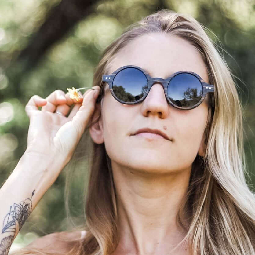 Flic - Unisex Wooden Sunglasses - Image 9
