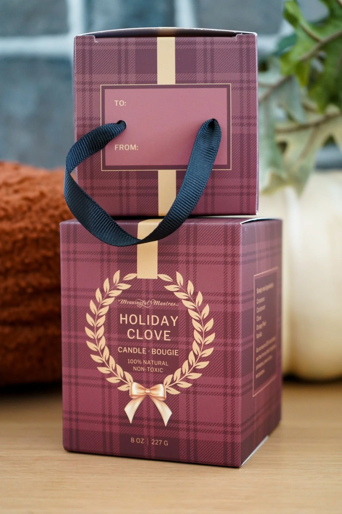 Holiday Clove 4oz Natural Candle Ellie Collection - Image 3