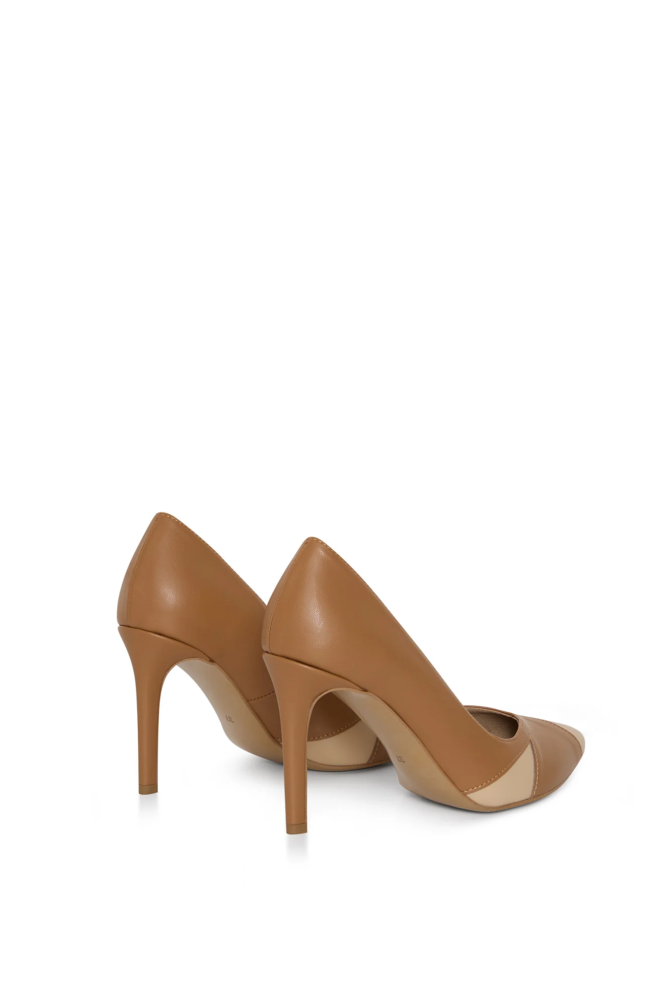 IVO caramel & almond – vegan heels made from mushroom leather - Image 4