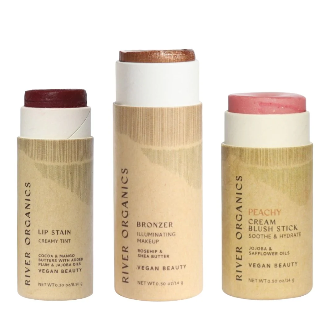 Lip + Highlighter + Blush Set - Image 12