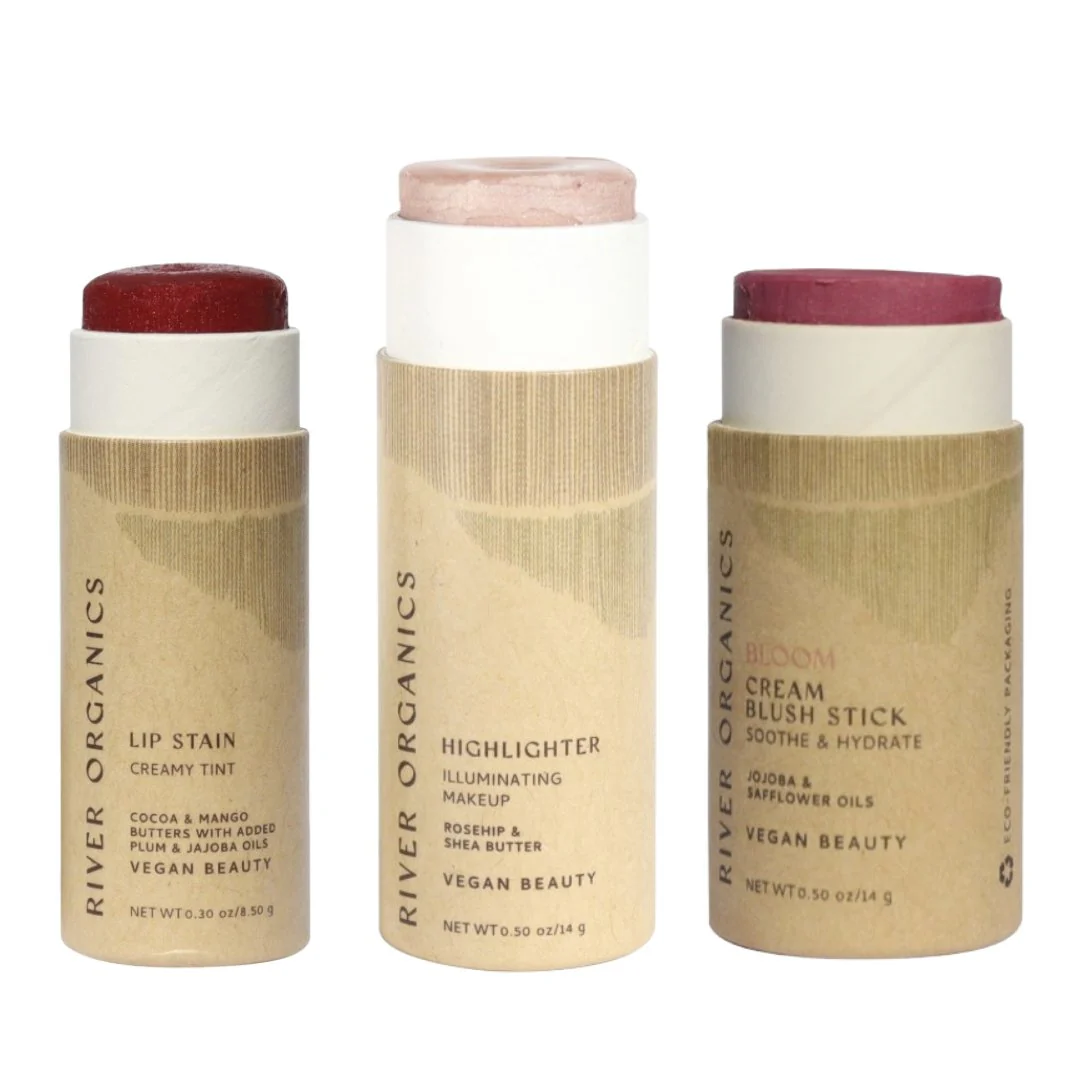 Lip + Highlighter + Blush Set - Image 6