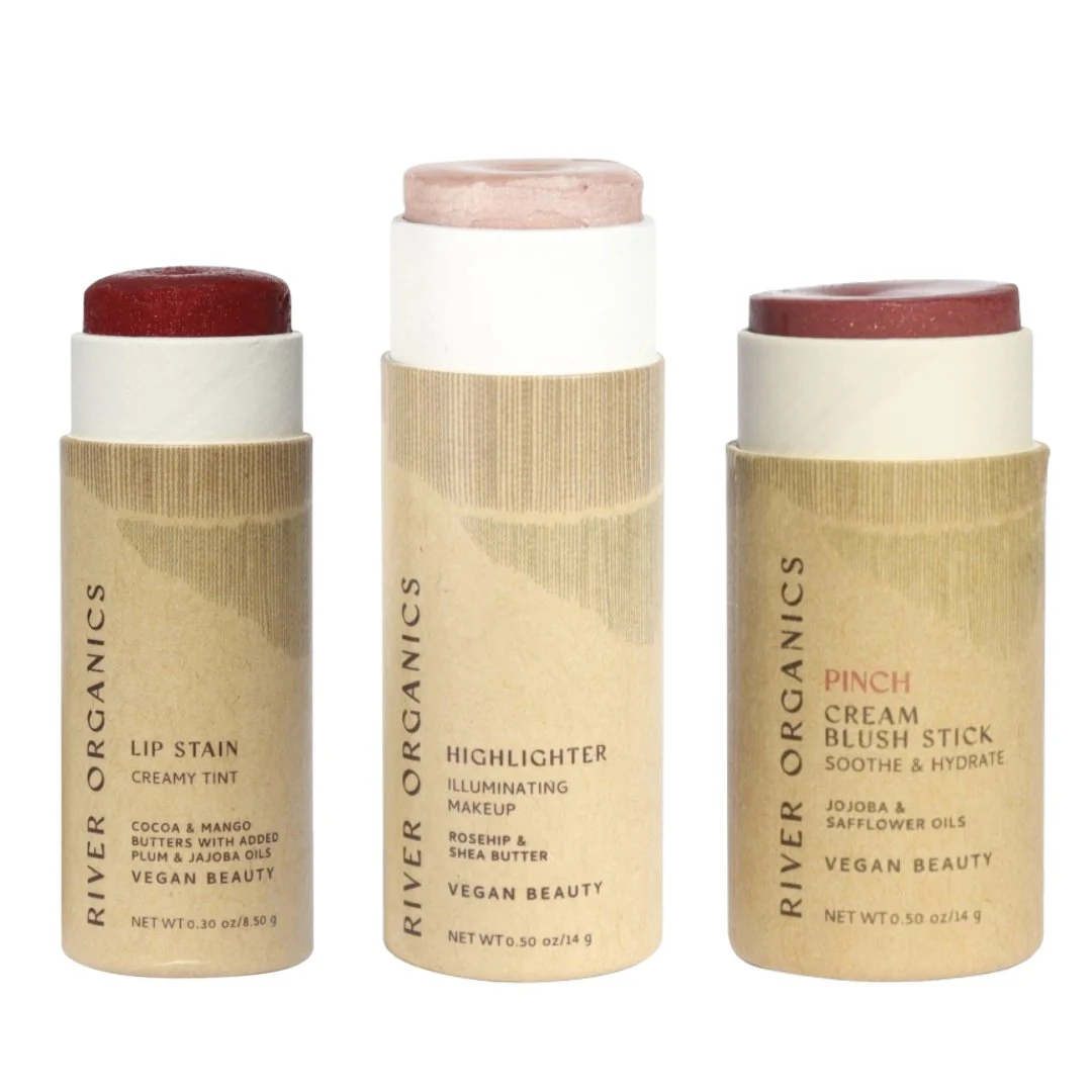 Lip + Highlighter + Blush Set - Image 7