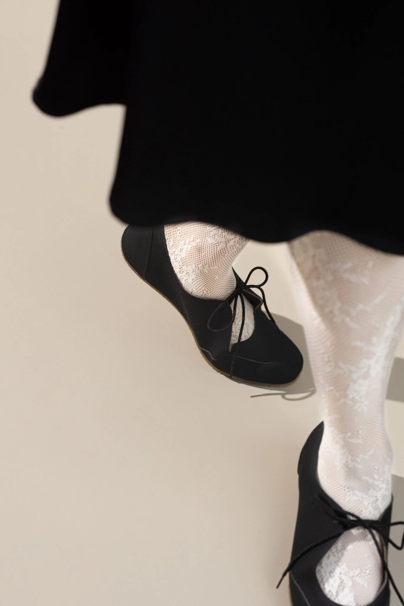 LOUISE (matte black) – vegan ballerina flats made from plant-based leather - Image 2
