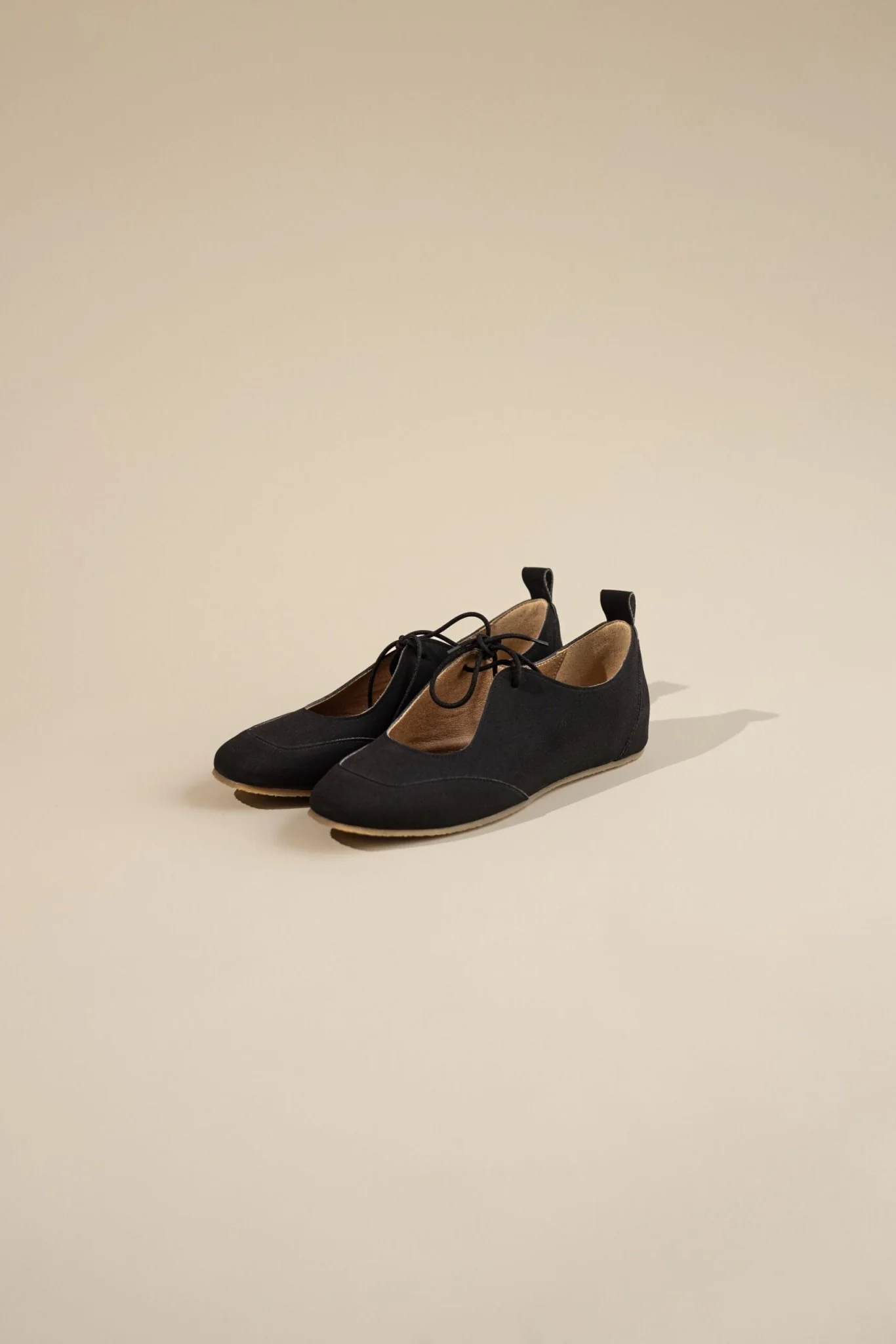LOUISE (matte black) – vegan ballerina flats made from plant-based leather - Image 6