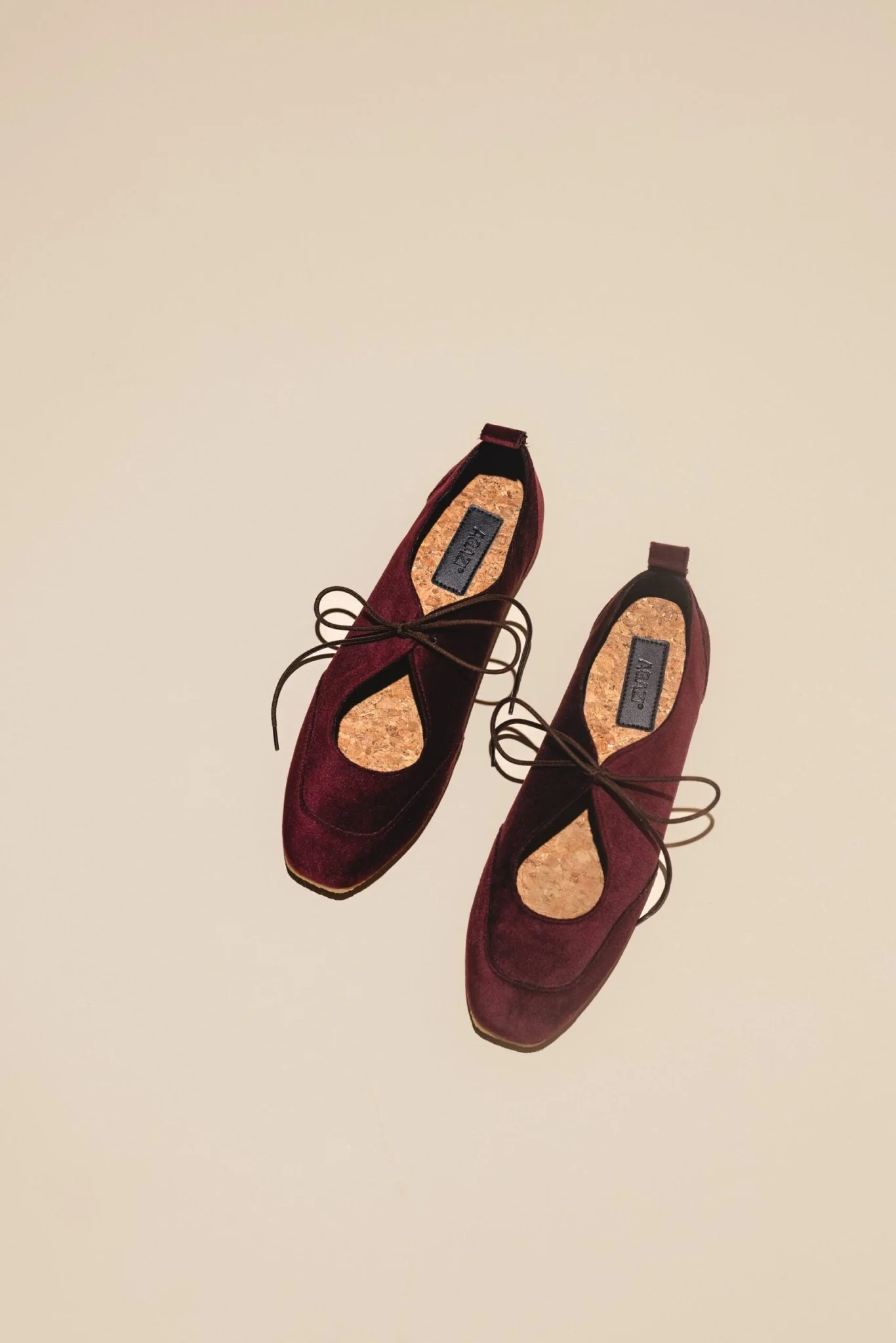 LOUISE (velvet burgundy) – vegan ballerina flats made from plant-based leather - Image 3