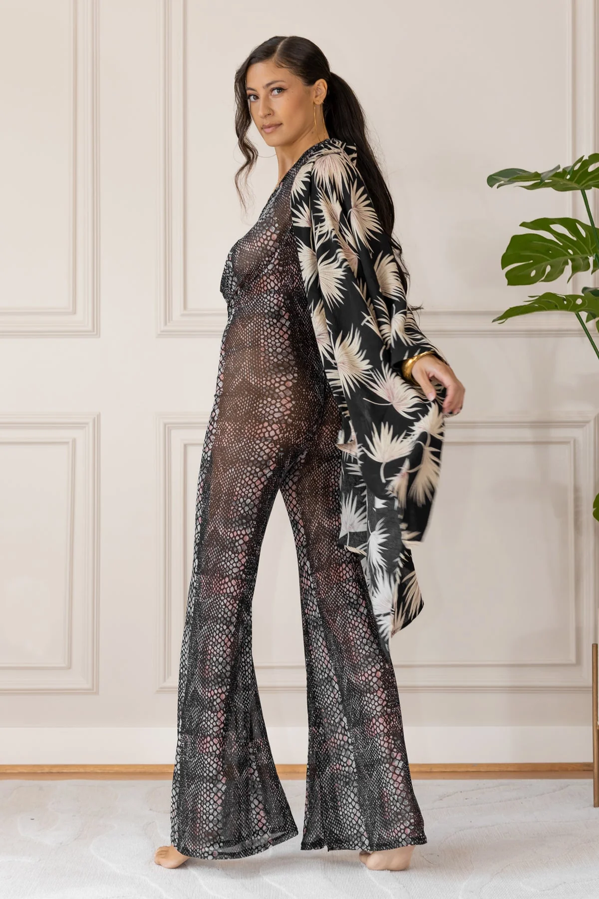 LUNA ROBE - MIDNIGHT PALM - Image 4