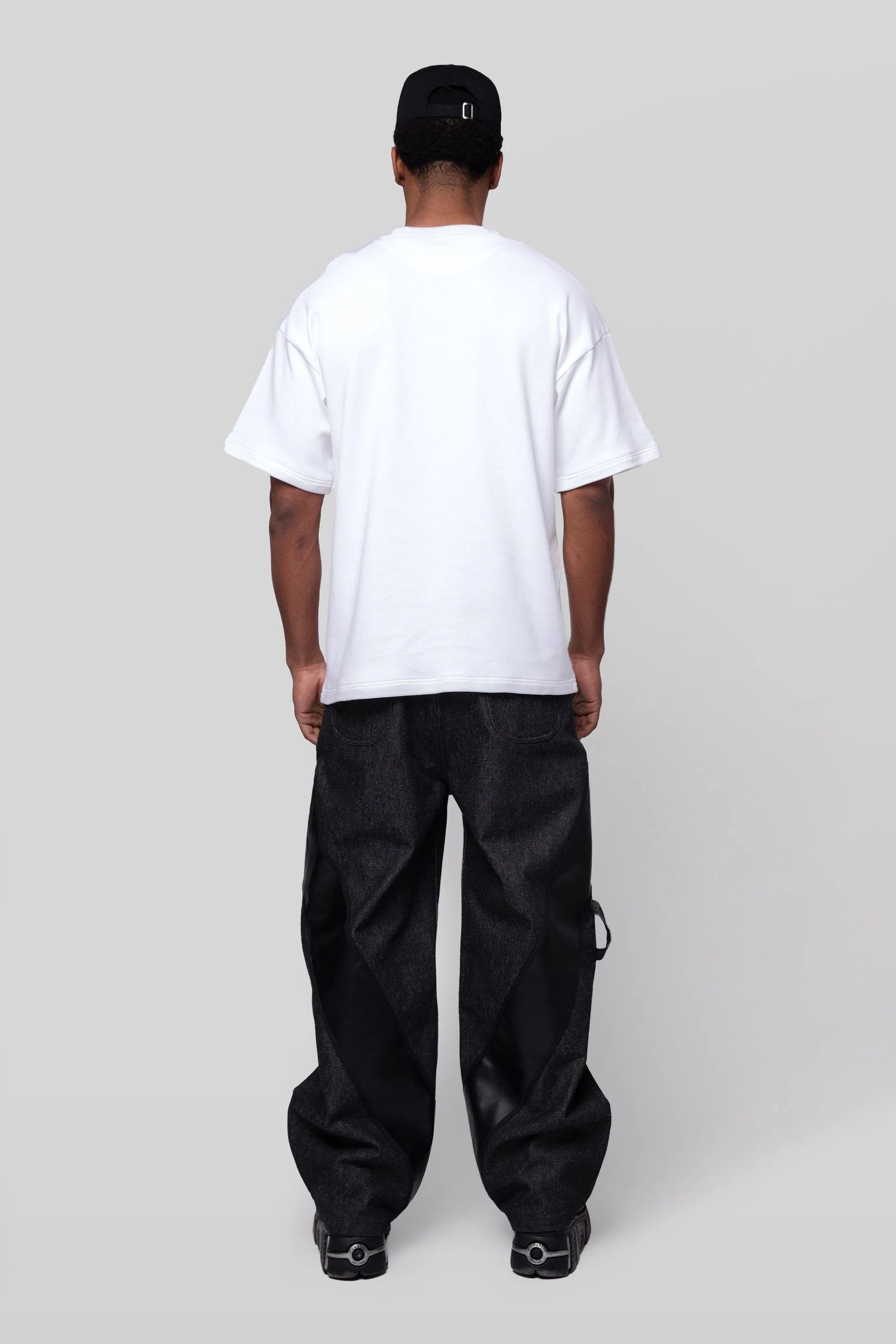 Men's Lineage Tee - Image 13