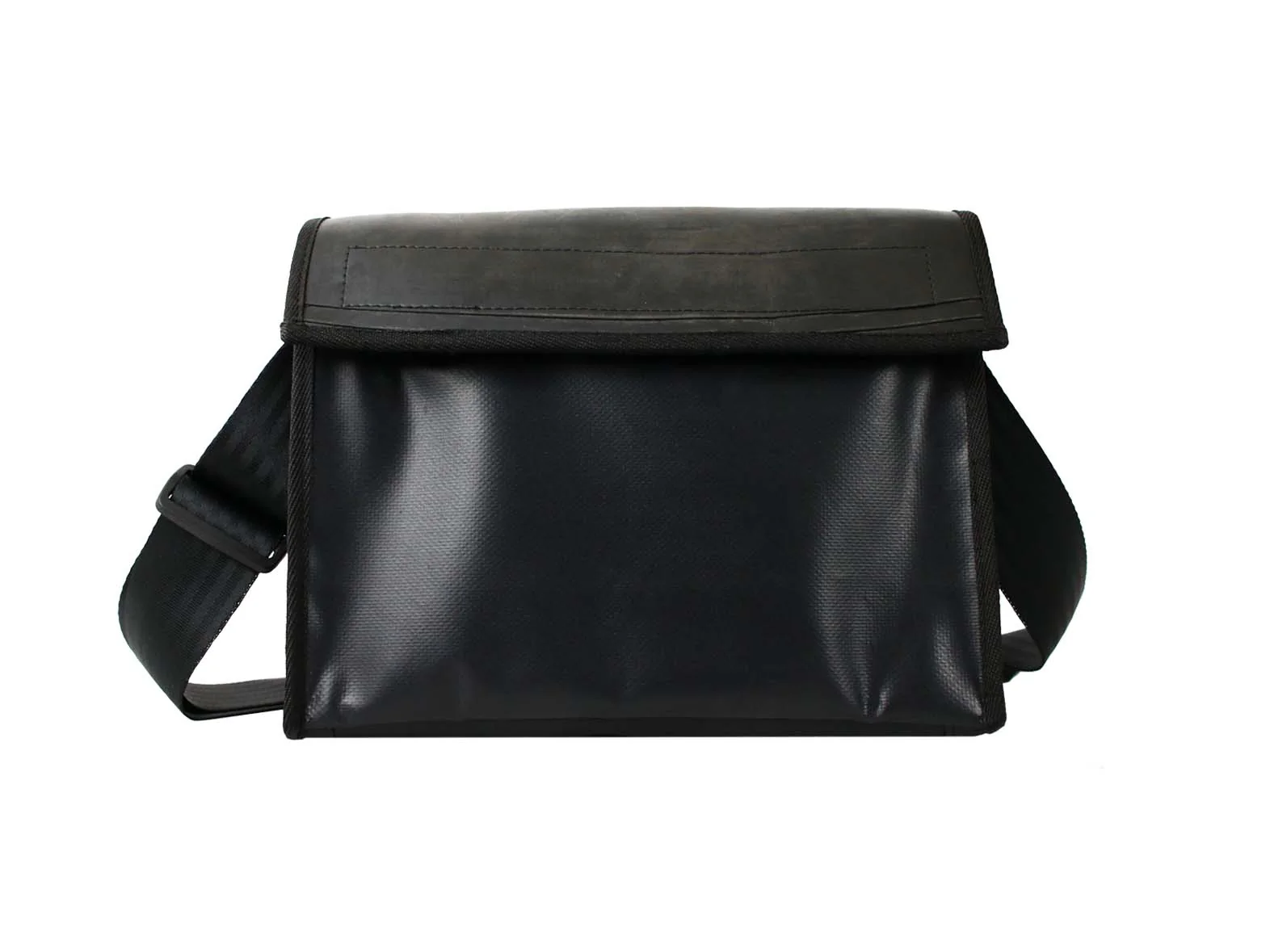 messenger bag M publicity banner & inner tube black - Image 3