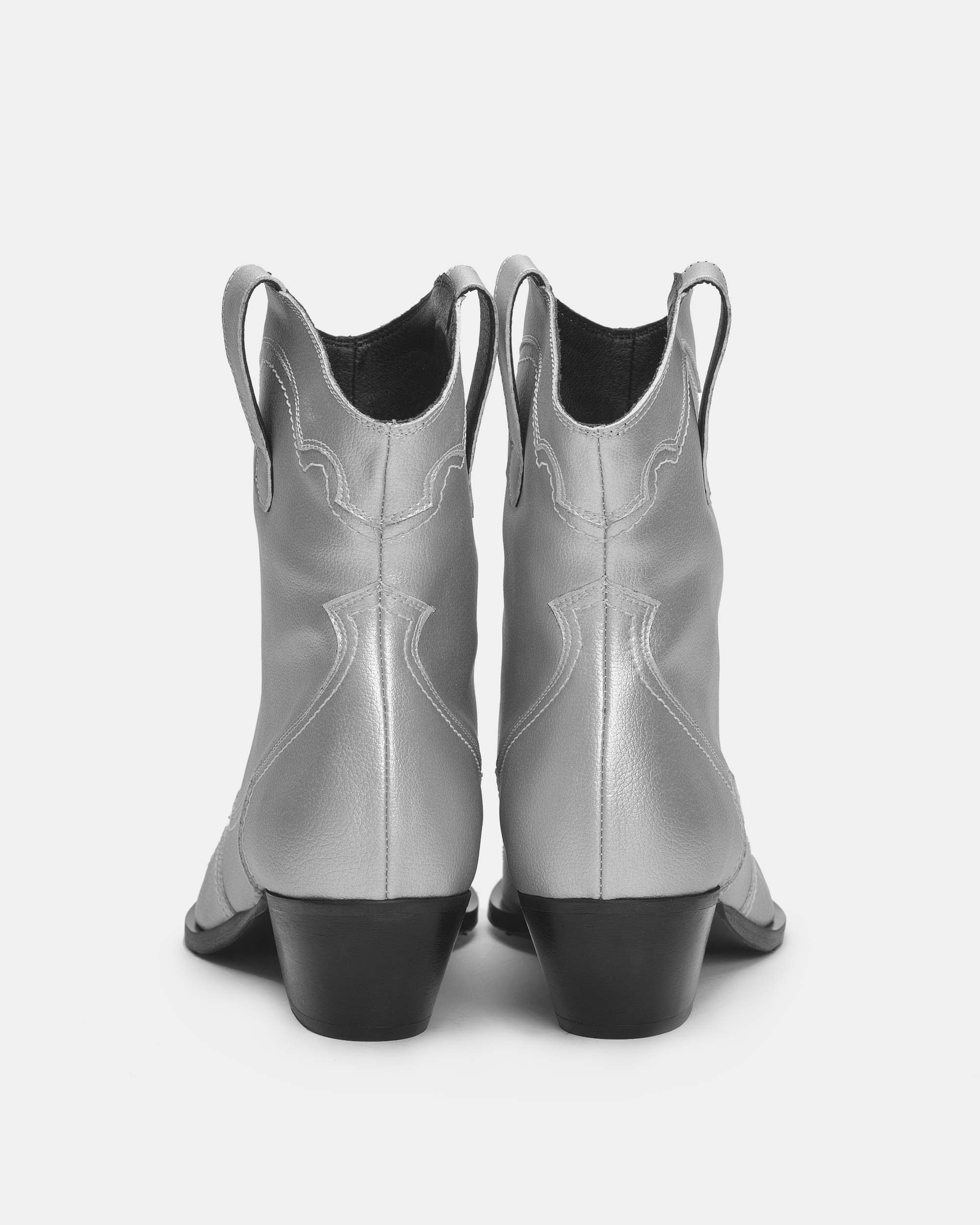 Metallic stitchy cowboy boots - Image 4