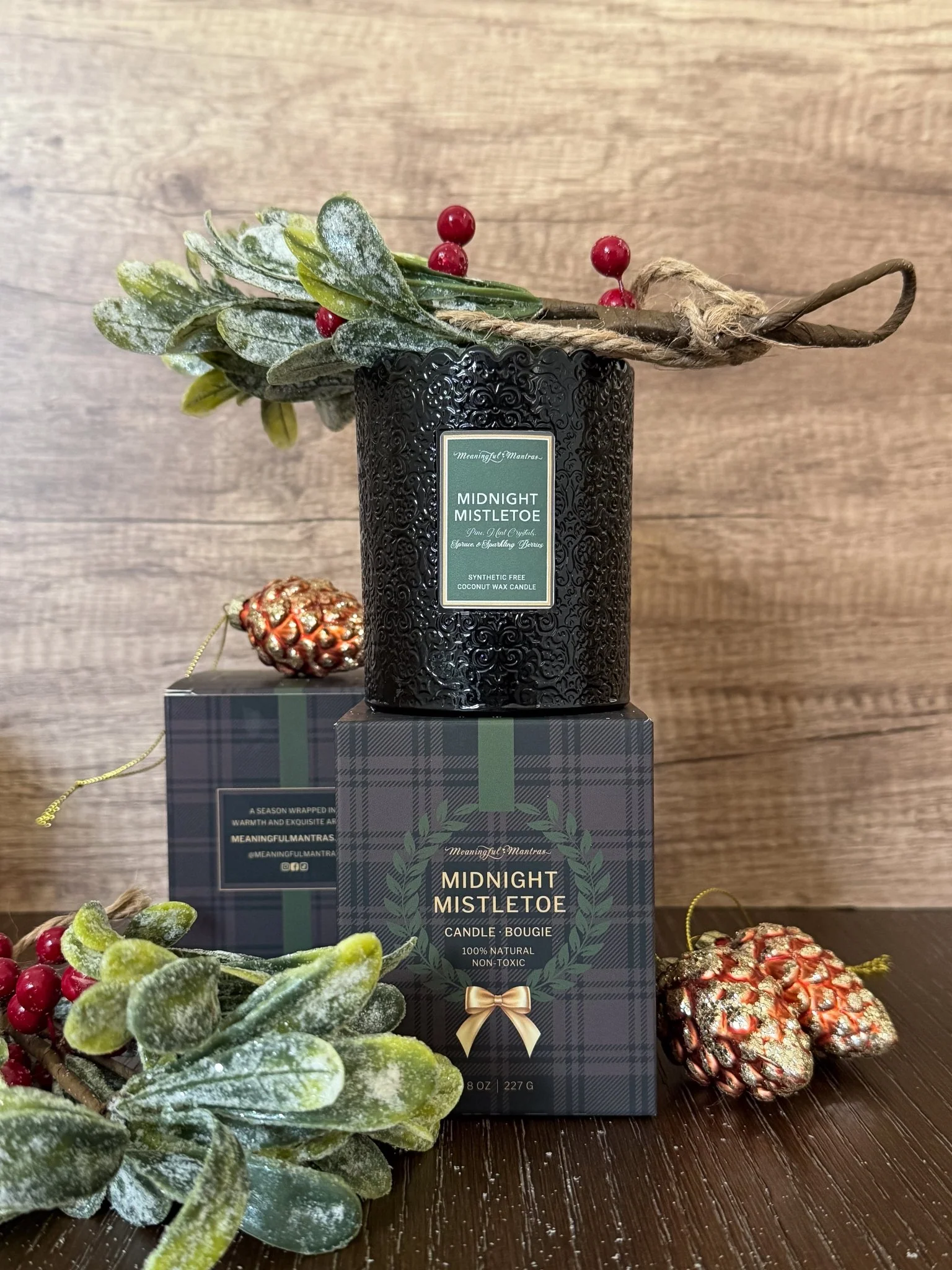 Midnight Mistletoe Natural Candle 8oz Kaia Collection - Image 5