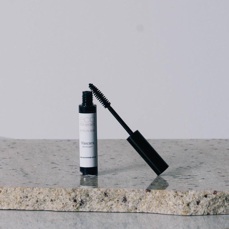Mineral Mascara - Image 3