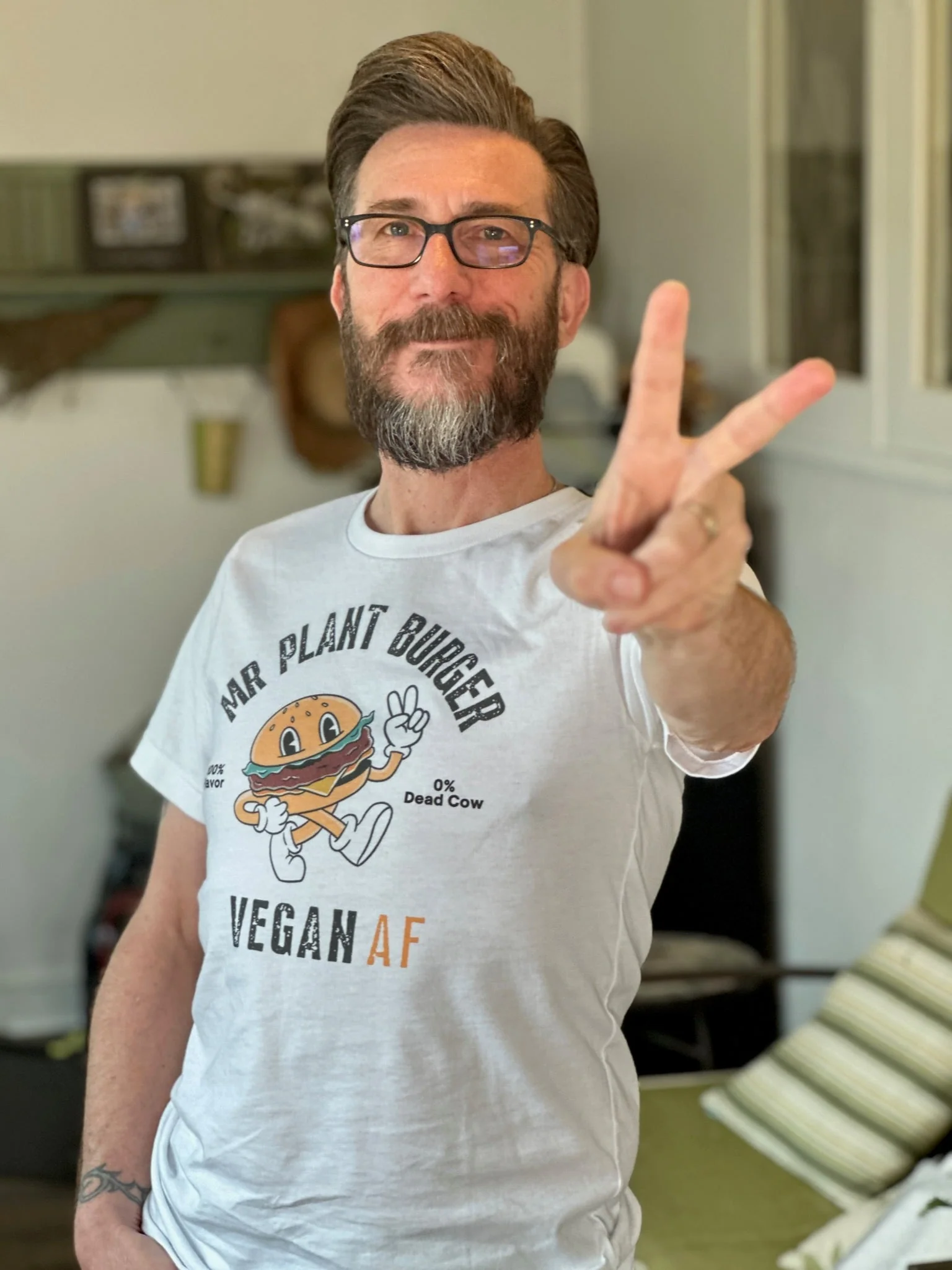 Mr. Plant Burger - Vegan T-Shirt - Image 2