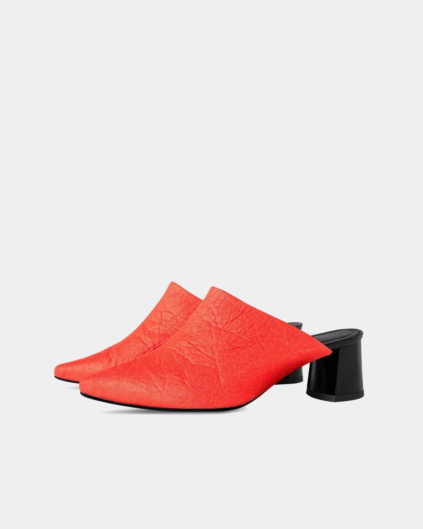 Mule Paprika Pina made of Pinatex - outlet - Image 2