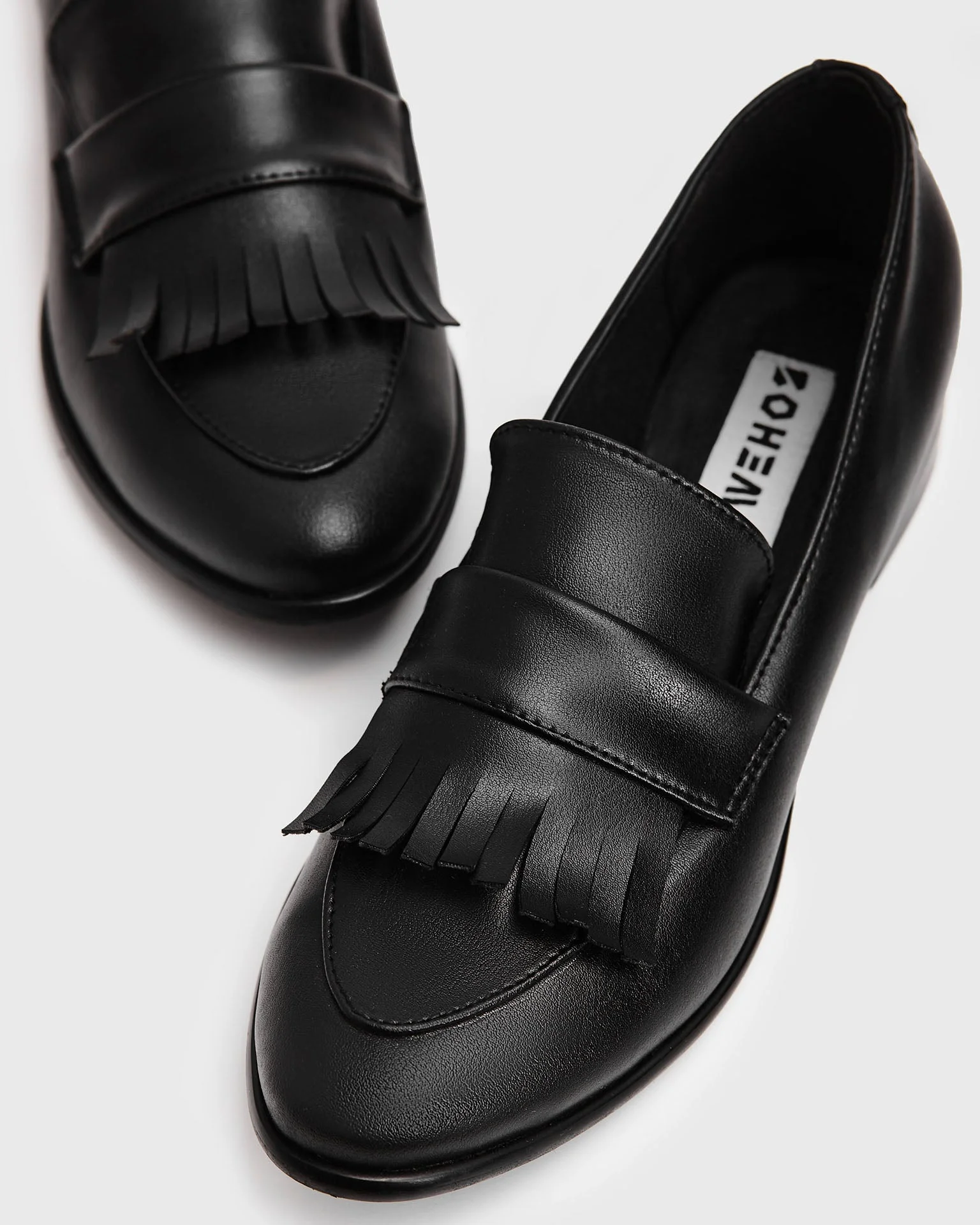 Penny Loafers made of grape leather Vegea - Image 3