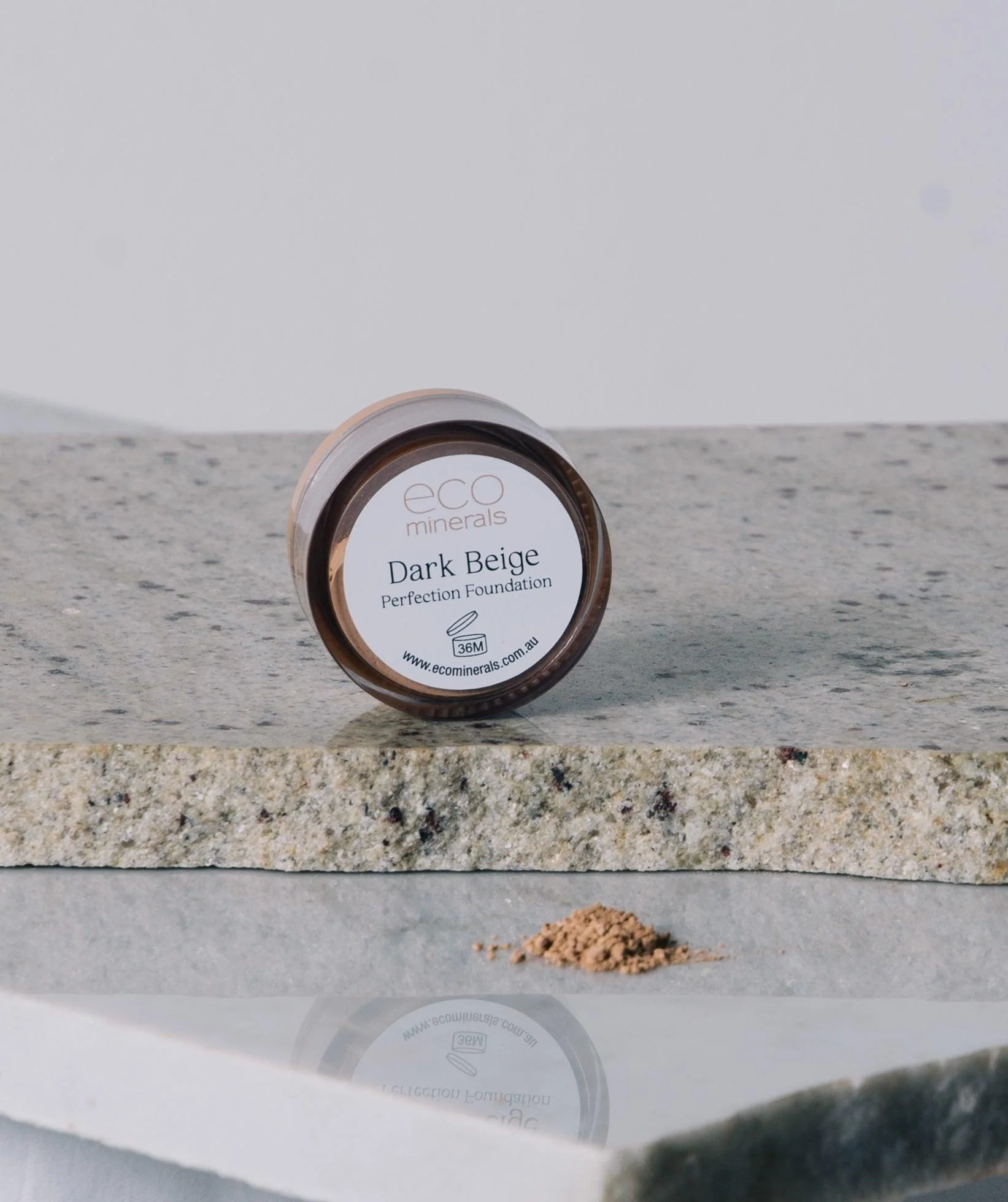 Perfection Dewy Mineral Foundation - Image 12