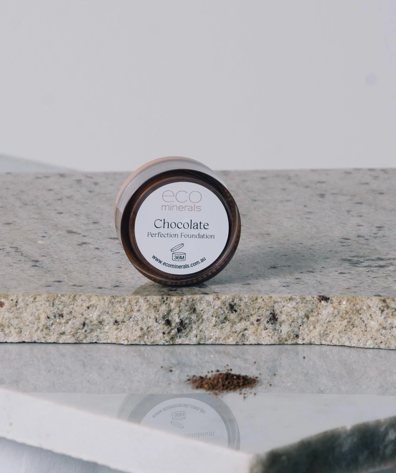 Perfection Dewy Mineral Foundation - Image 14