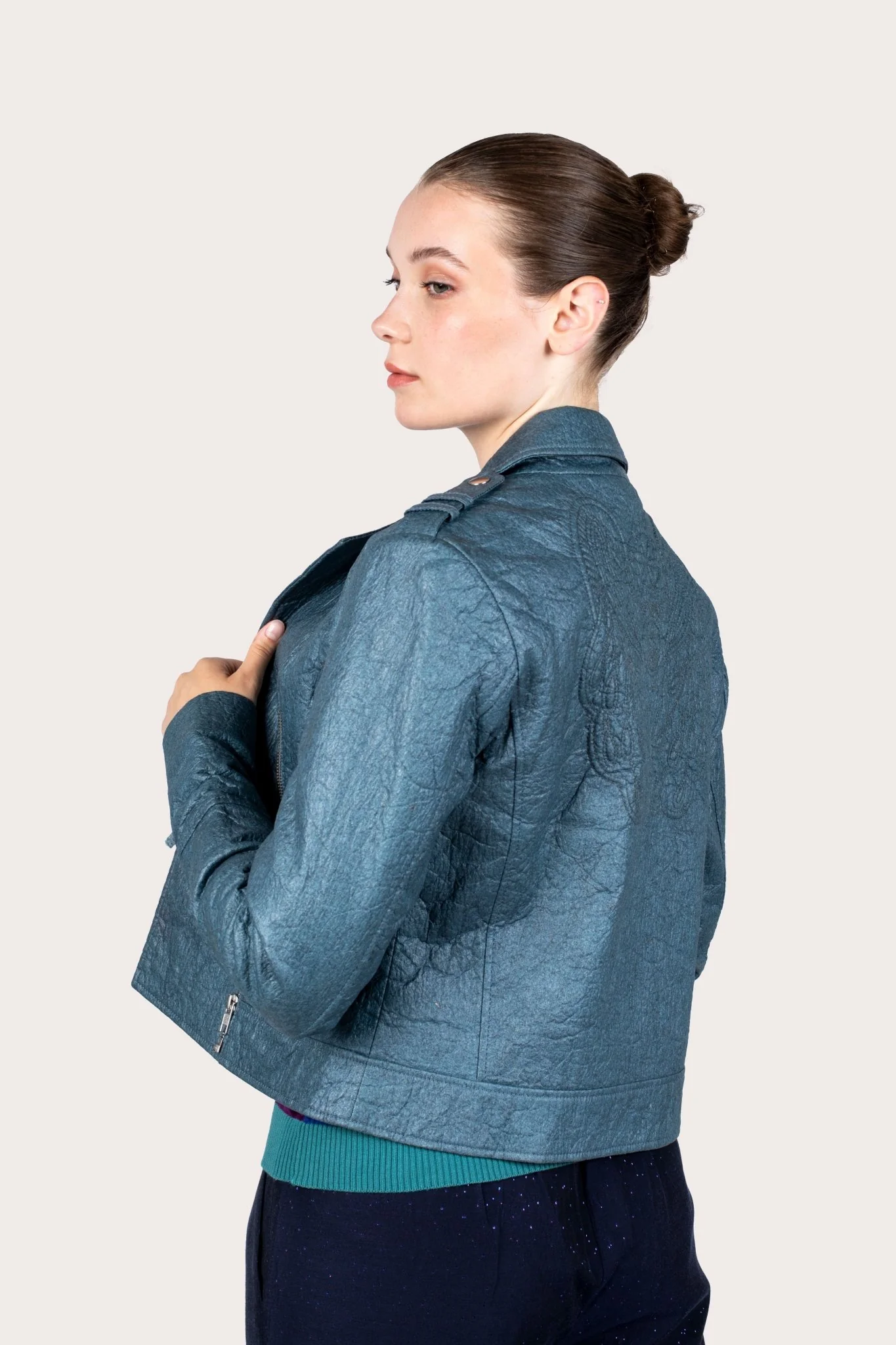 Perfecto Ananas Blue - Image 6