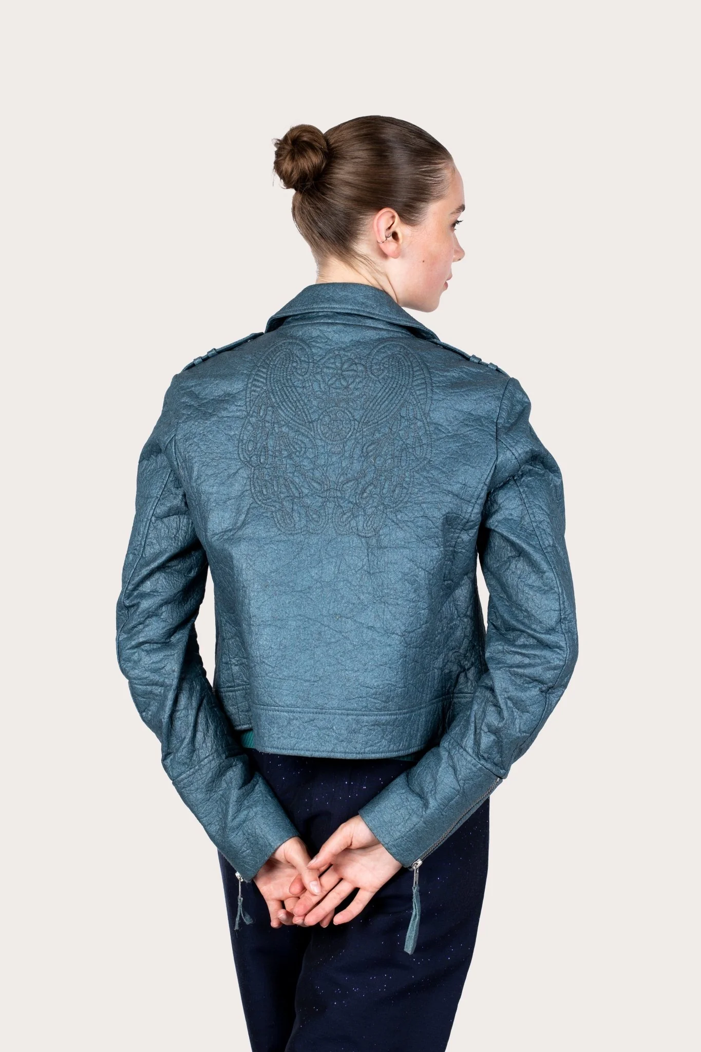 Perfecto Ananas Blue - Image 7