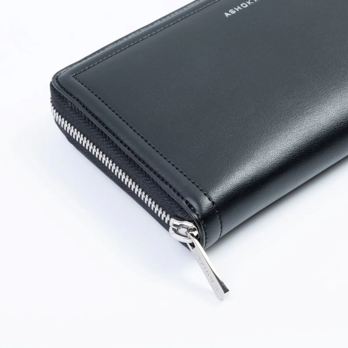 Couture Uppeal™ Black Companion Wallet - Image 3