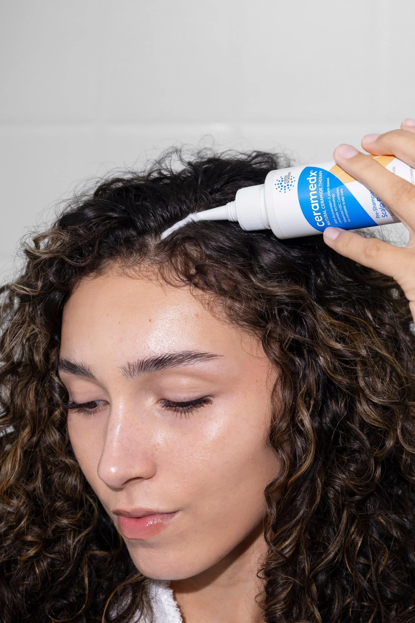 Pre-Shampoo Scalp Renew Serum 4 fl. oz. - Image 5