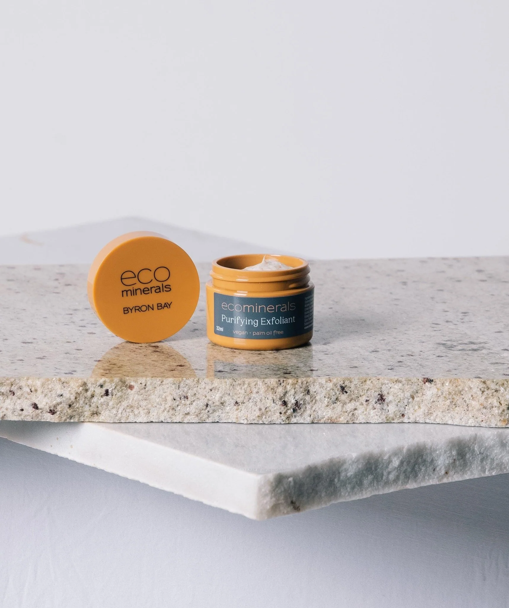 Purifying Exfoliant - Image 3