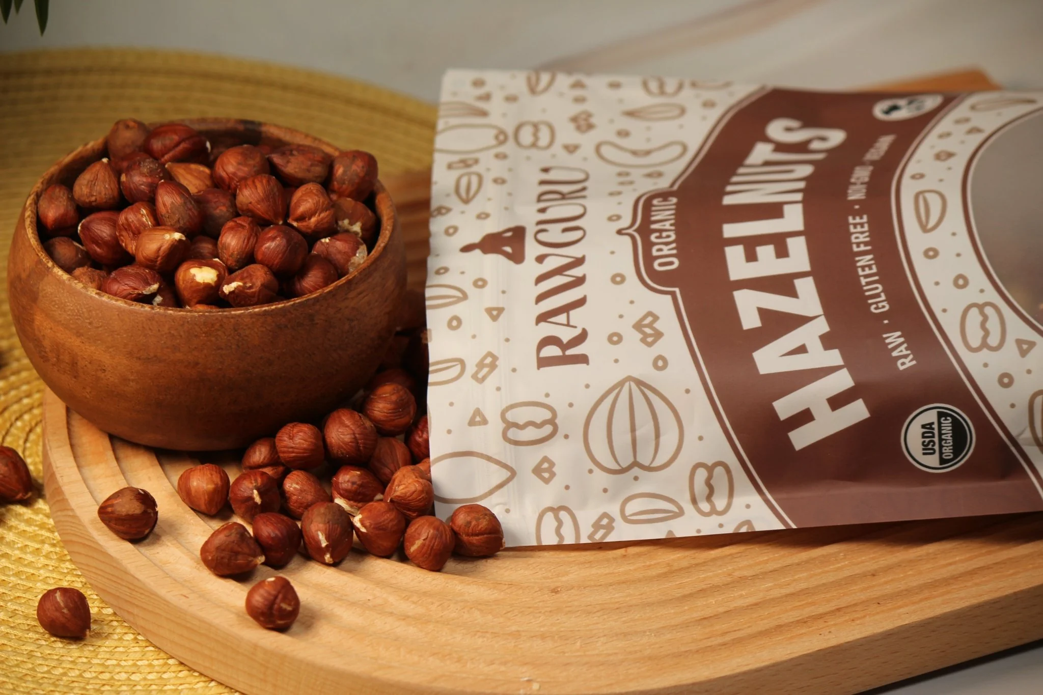 RawGuru Raw Organic Hazelnuts - 16 oz - Image 3