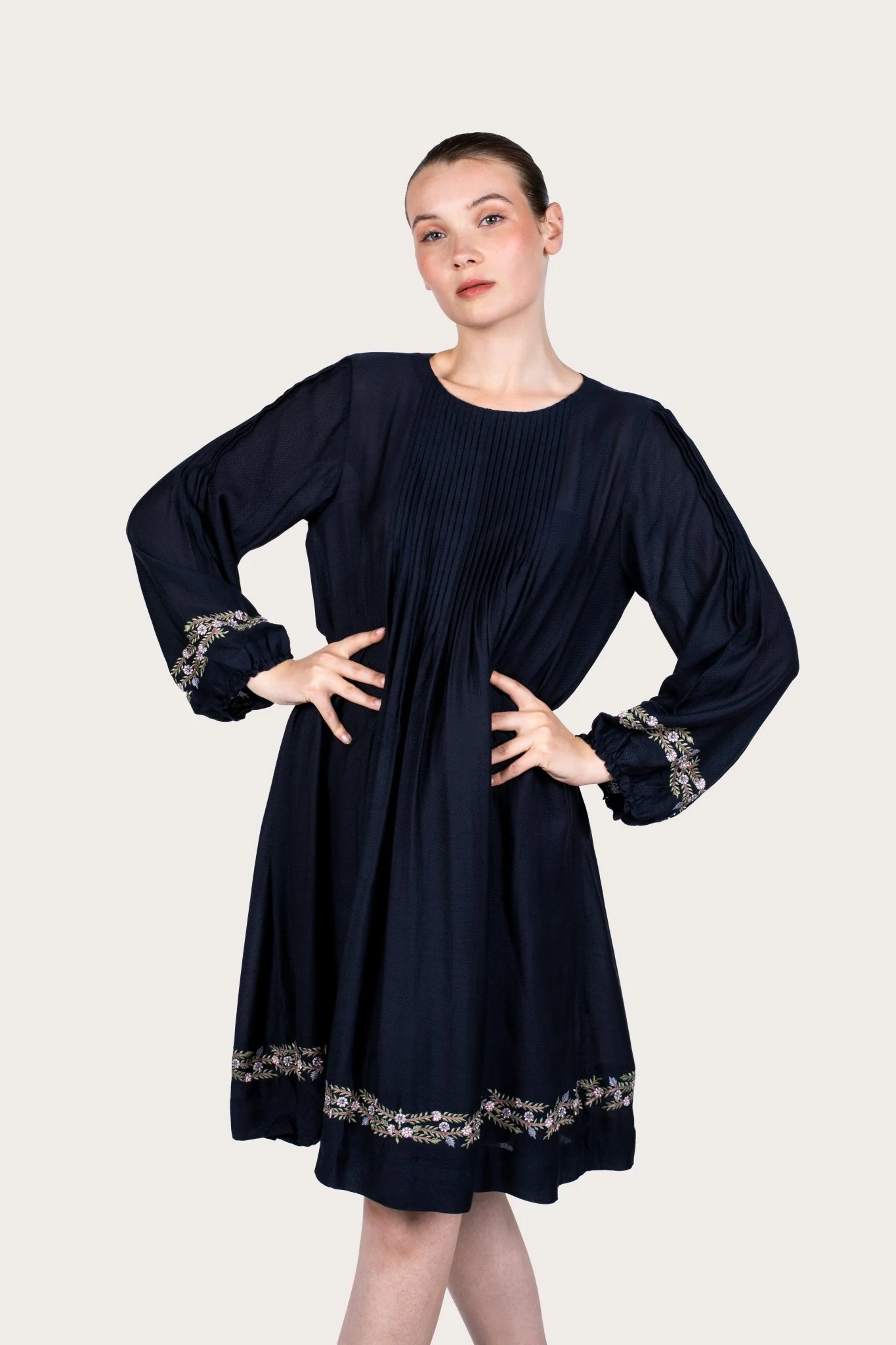 Robe Ascilla - Image 3