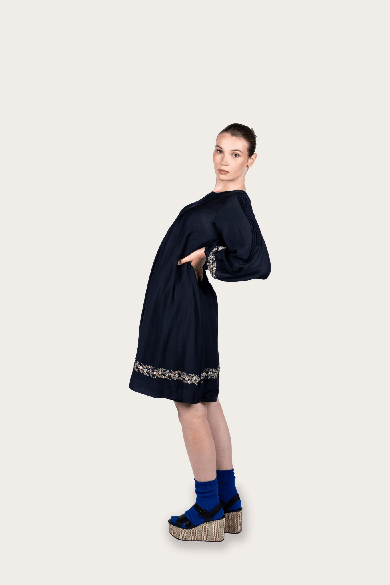 Robe Ascilla - Image 4
