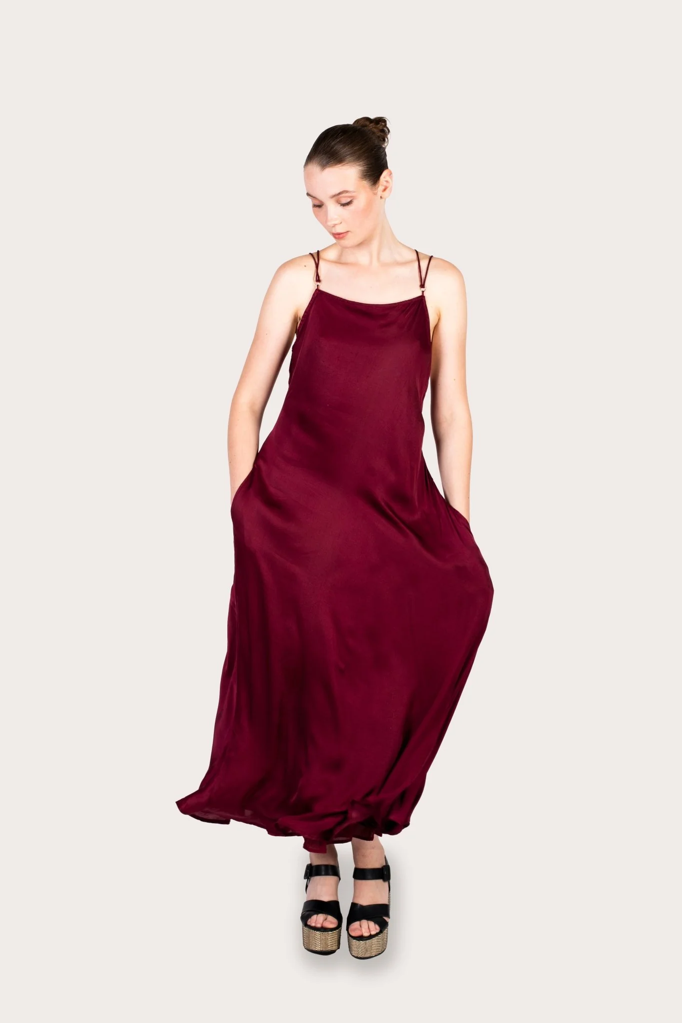 Robe Ely Ruby - Image 3