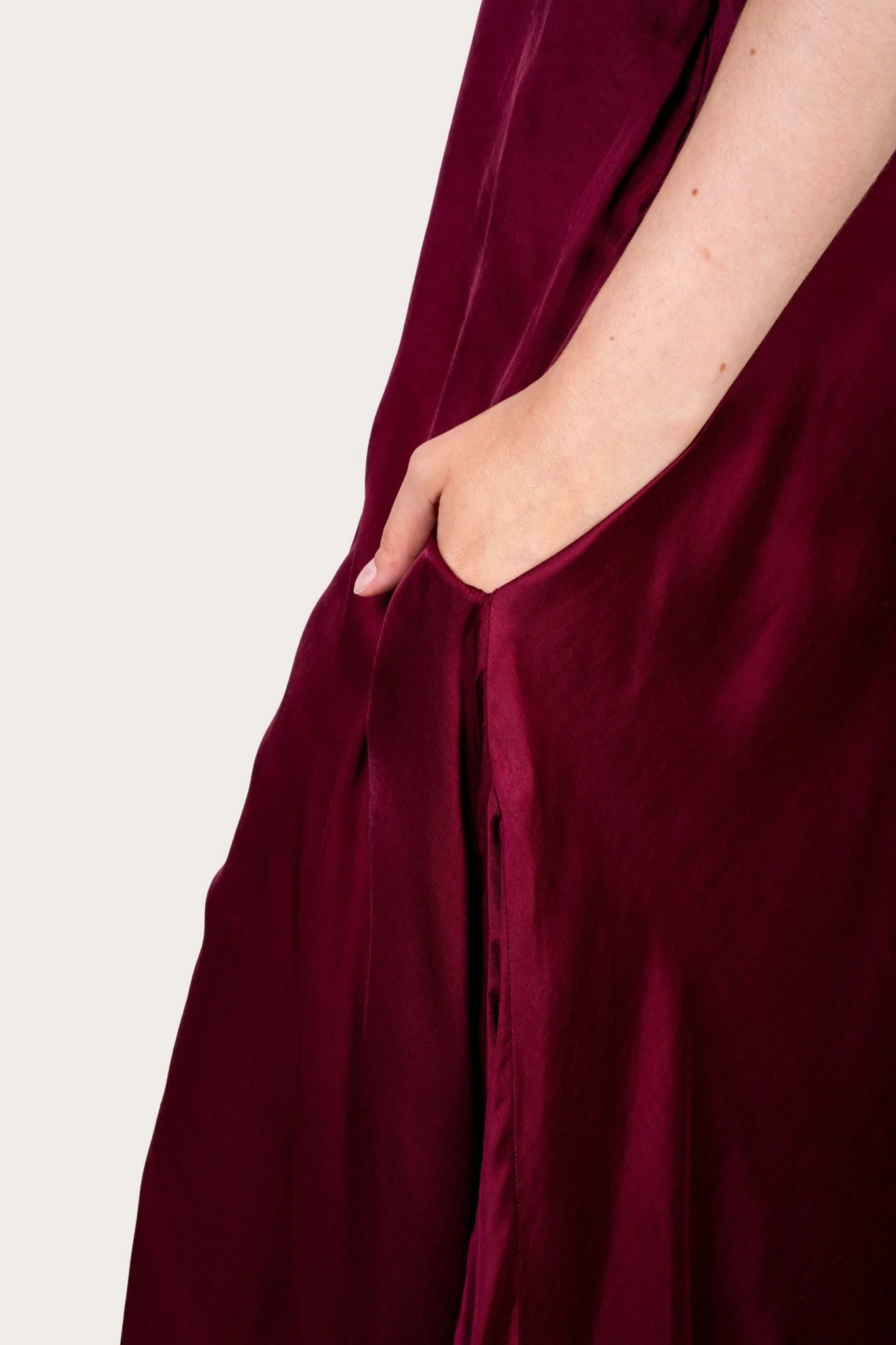 Robe Ely Ruby - Image 7