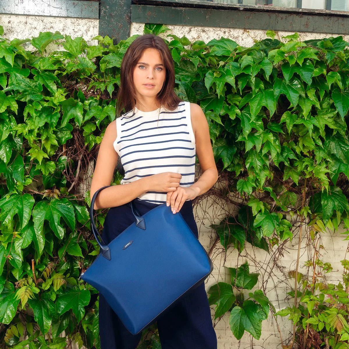 Jolly Uppeal™ & Recycled Nylon Navy Blue Tote Bag - Image 4