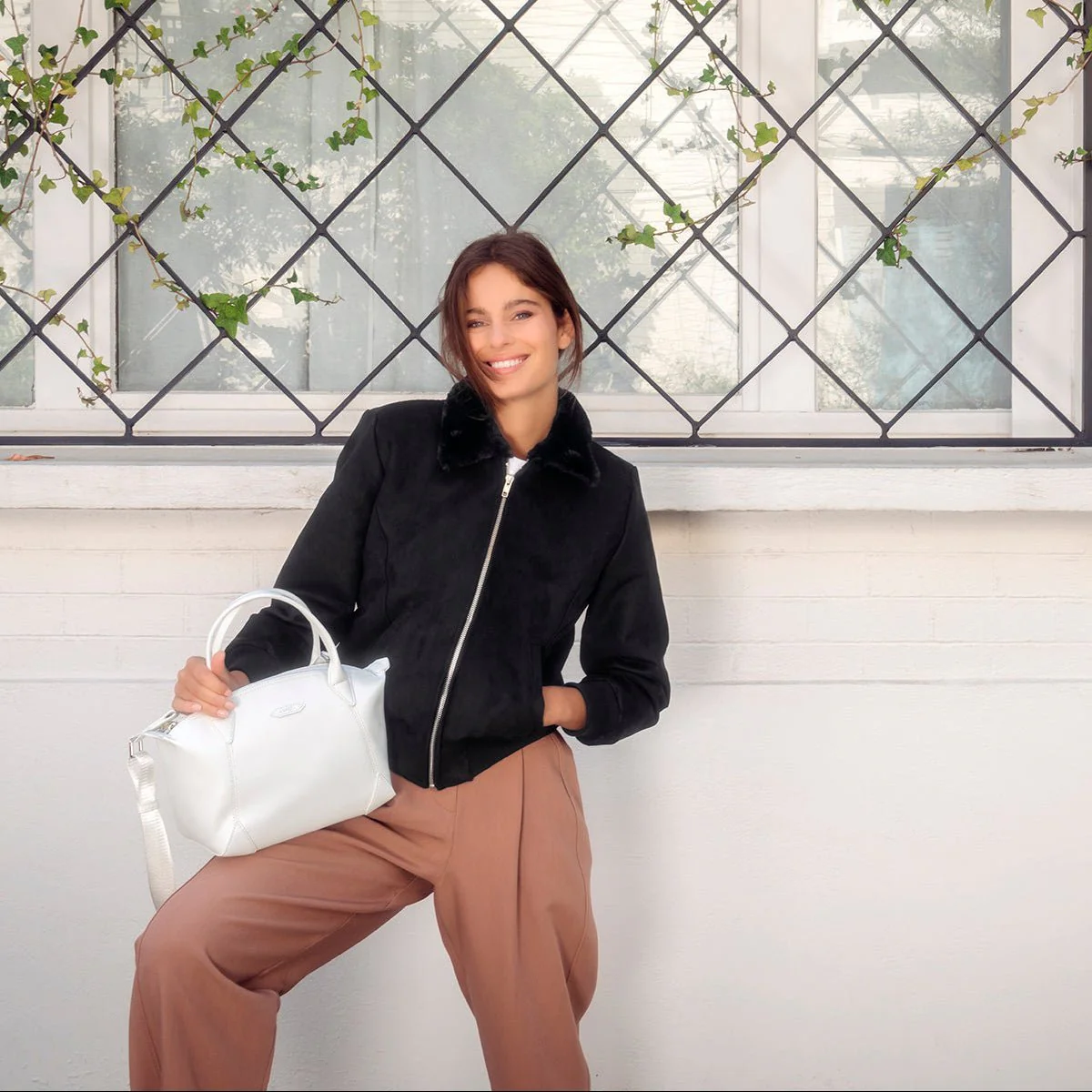 Pretty Full Uppeal™ White Bag - Image 4
